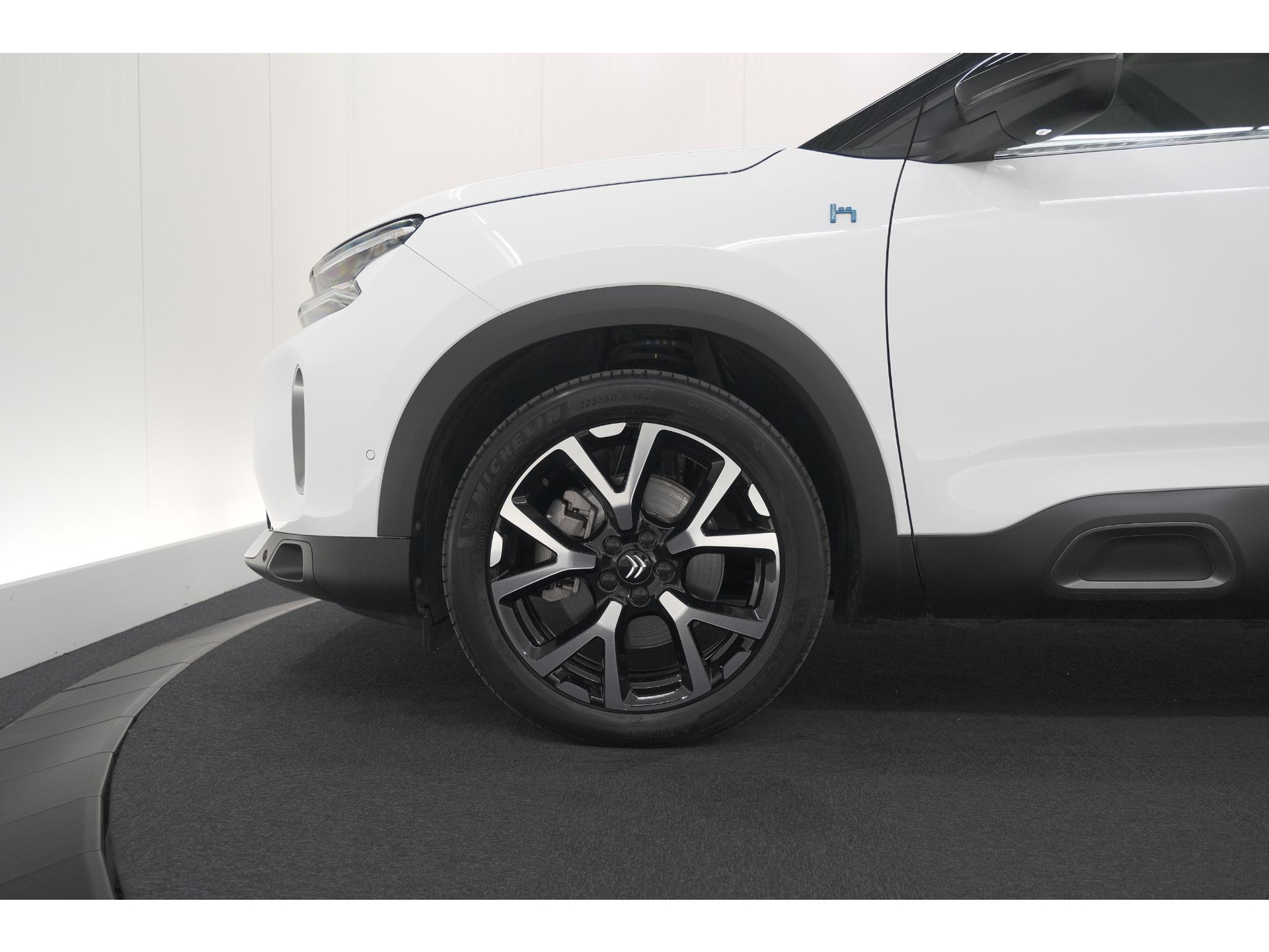 Citroen C5 Aircross 1.6 Plug-in Hybrid 225 Shine | Adaptieve Cruise Control | Pack Ambiance | Camera