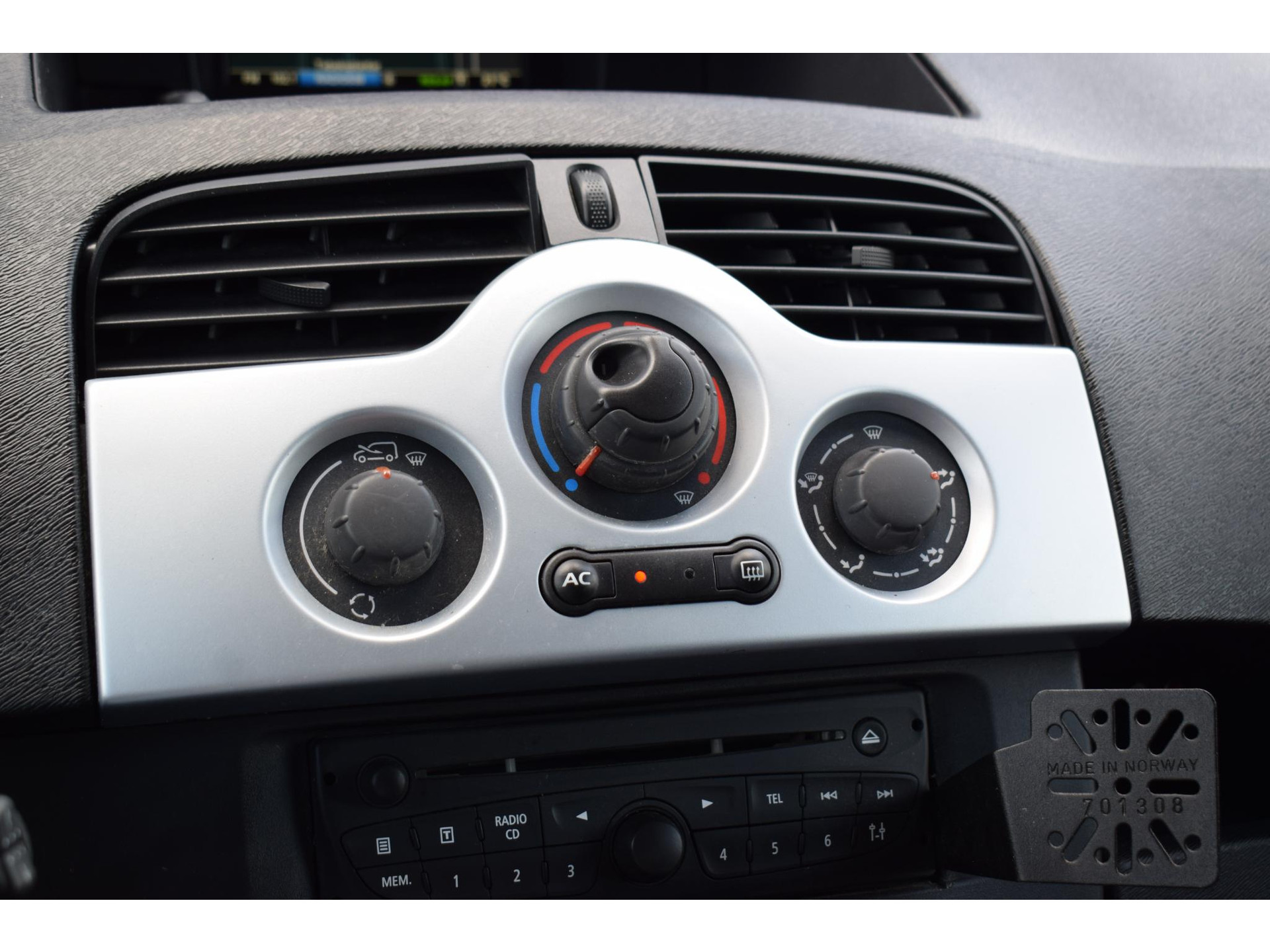 Renault Kangoo Express 1.5 dCi 90 Express Black Edition | Trekhaak | Airco | Cruise | Sensoren