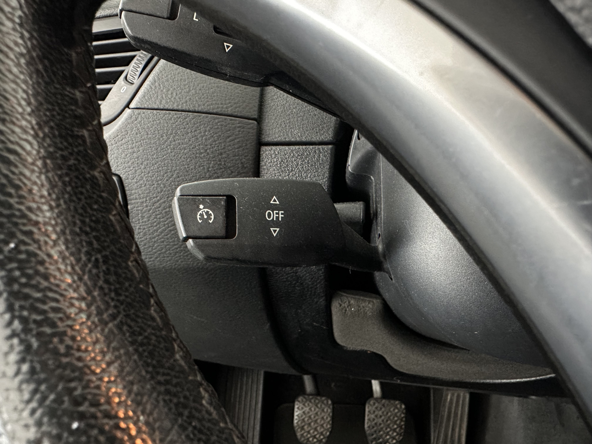 BMW X1 sDrive18i X-Line Executive *NAVI-FULLMAP | COMFORT-SEATS | ECC | PDC | CRUISE | TOWBAR | 18''ALU*