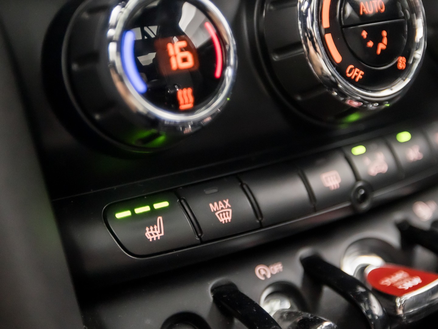 MINI One 1.5 Cooper Marylebone (PANORAMADAK, NAVIGATIE, CLIMATE, LEDER, STOELVERWARMING, SPORTSTOELEN, UNIUN JACK ACHTERLICHTEN, GETINT GLAS, NIEUWSTAAT)