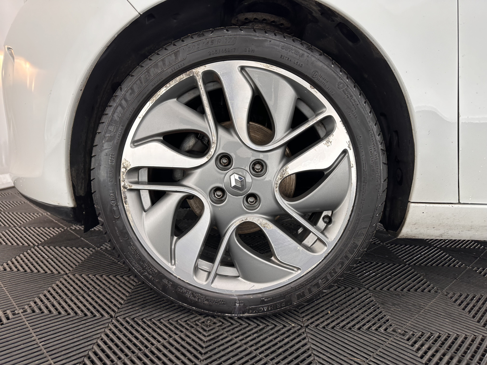 Renault ZOE Q210 Zen Quickcharge R-Link-Pack 22 kWh (ex Accu) [ 3-Fase ] Aut. *NAVI-FULLMAP | DIGI-COCKPIT | LED-LIGHTS | KEYLESS | COMFORT-SEATS | ECC | PDC | CRUISE | 17''ALU*