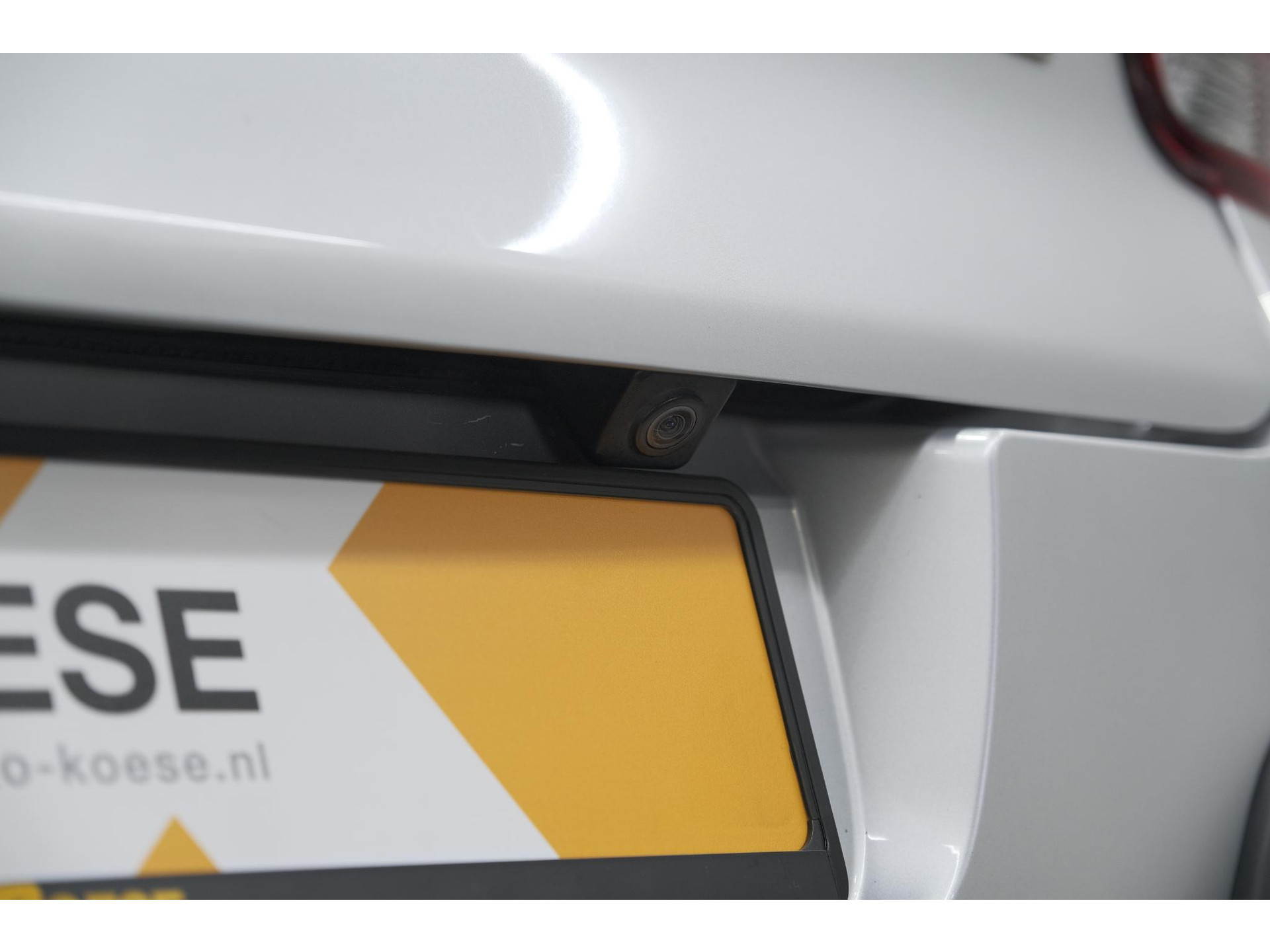 Citroen C3 PureTech 82 S&S Shine | Camera | Navigatie | Climate control | 17 Inch Lichtmetalen Velgen