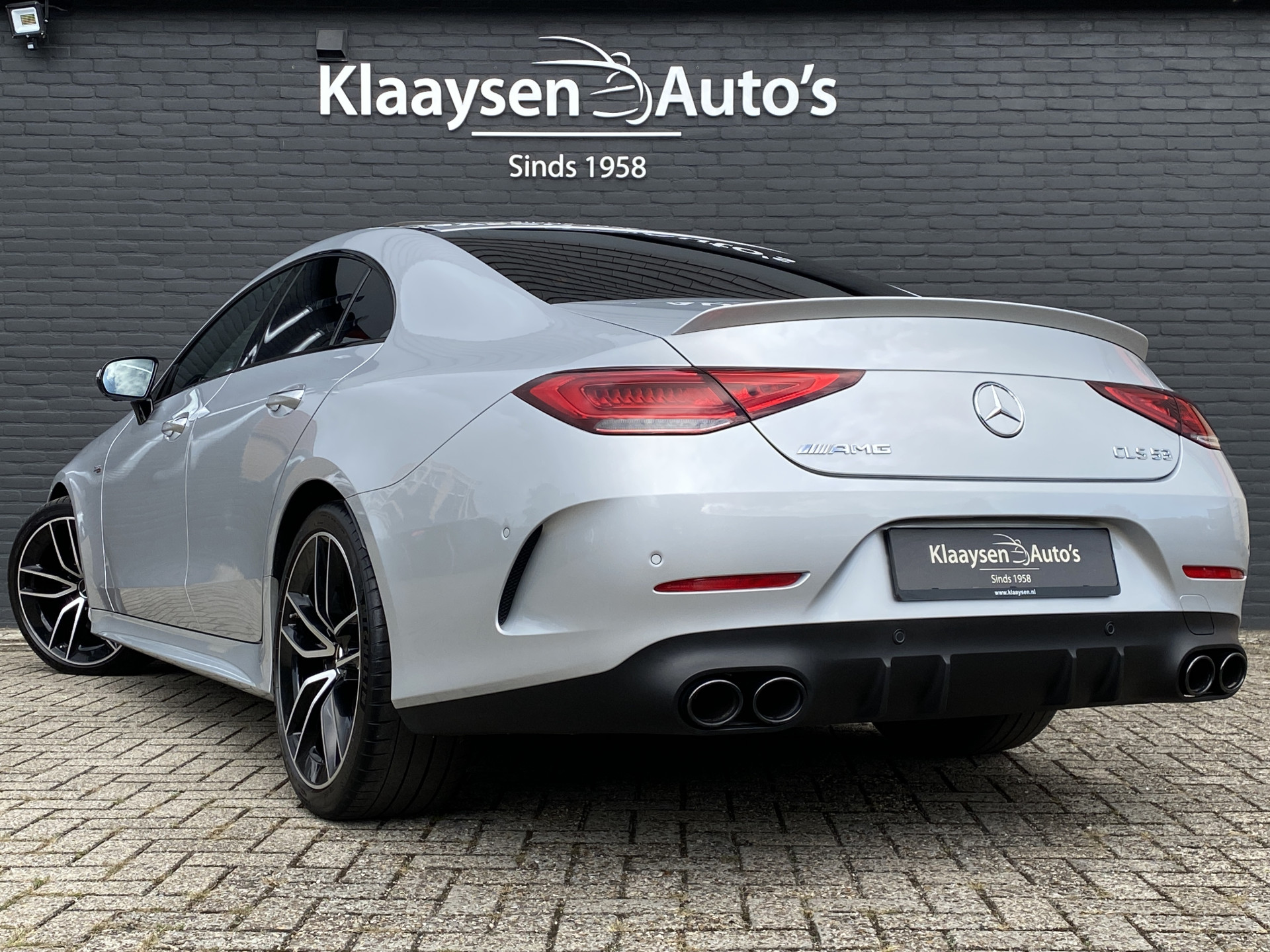 Mercedes-Benz CLS-klasse AMG 53 4MATIC+ Premium Plus 435 PK | dealer onderh. | luchtvering | night pakket | full option | AMG drivers package