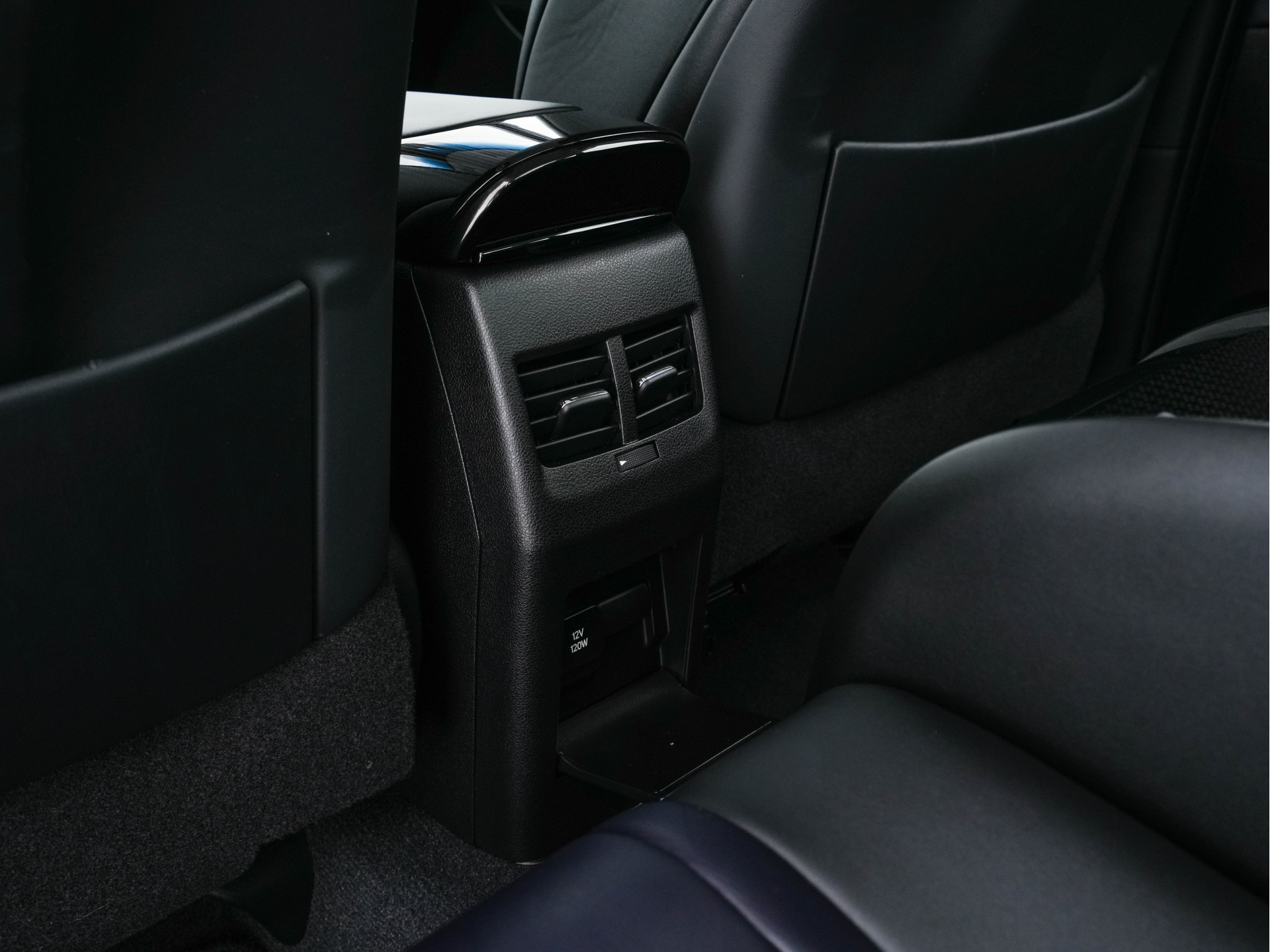 Toyota Mirai FCV Executive [ HYDROGEN ] Aut. *LEATHER | FULL-LED | JBL-SOUNDSYSTEM | CAMERA | KEYLESS | MEMORY-PACK | ADAPTIVE-CRUISE | BLIND-SPOT |  DAB | NAVI-FULLMAP | KEYLESS | DIGI-COCKPIT | COMFORTSEATS | LANE-ASSIST |