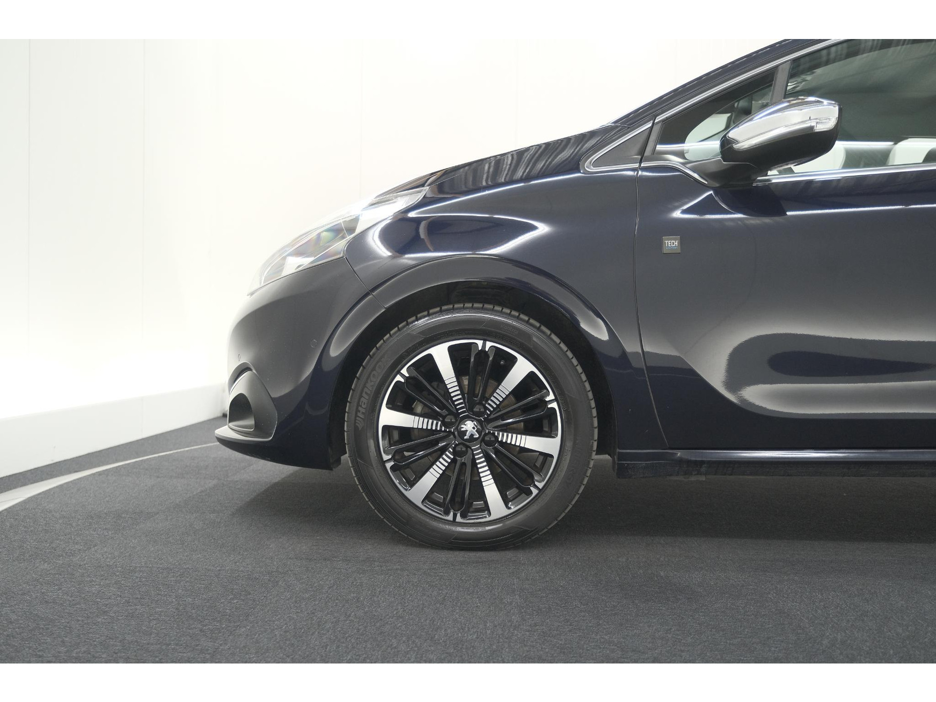 Peugeot 208 PureTech 110 Tech Edition | Camera | Apple Carplay | Parkeersensoren