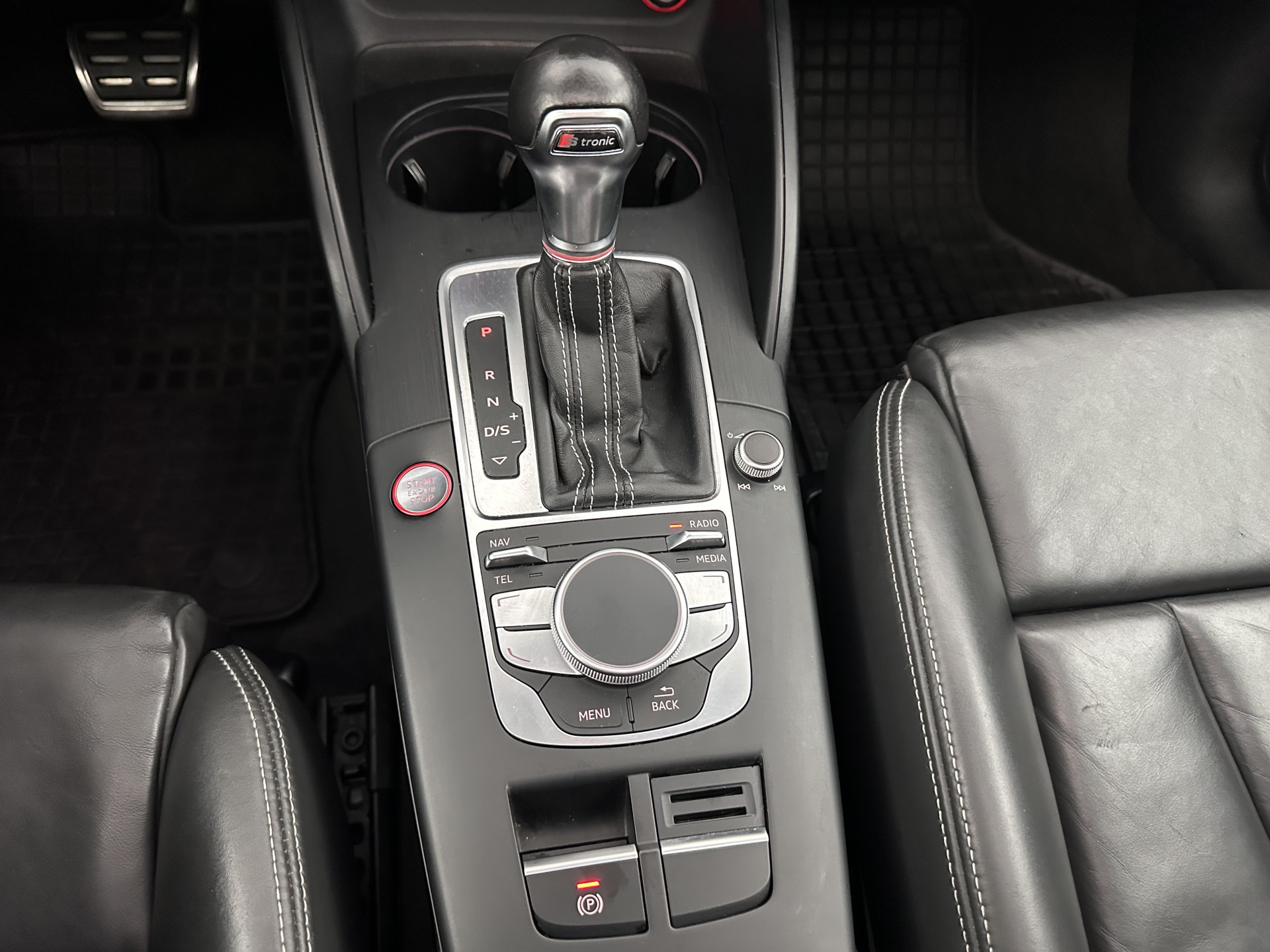 Audi S3 Sportback 2.0 TFSI Quattro Pro Line Plus Aut. *PANO | LEATHER | HEATED-SPORTSEATS | ADAPTIVE-CRUISE | FULL-LED | KEYLESS | CAMERA | NAVI-FULLMAP | PRIVACYGLASS | SHIFTPADDLES | ECC | PDC | 18''ALU*