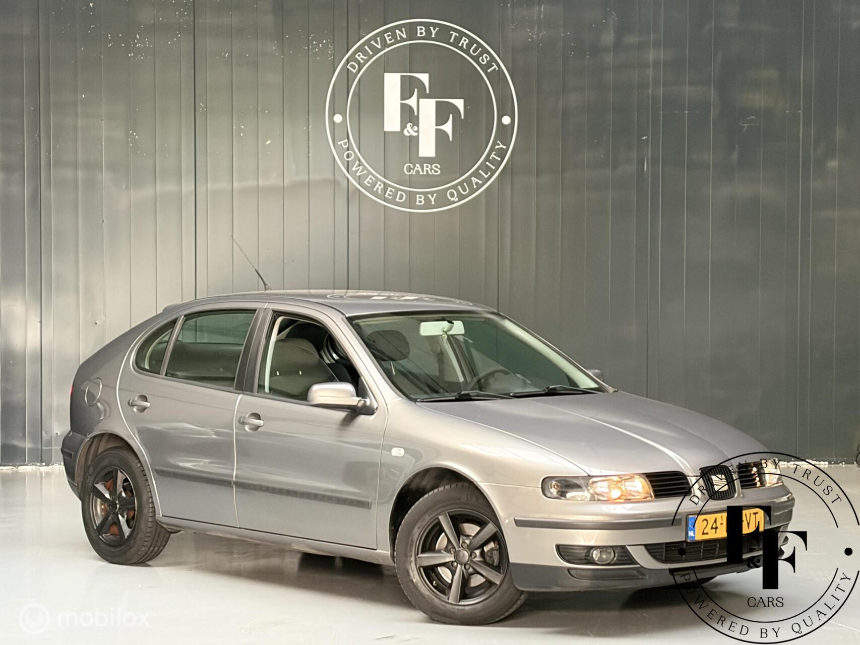 SEAT Leon 1.8-20V Signo | Automaat | Airco | NAP | 5-Deurs