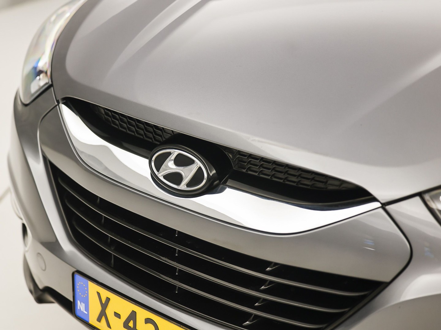 Hyundai ix35 1.6i GDI Sport (CLIMATE, STOELVERWARMING, GETINT GLAS, SPORTSTOELEN, TREKHAAK, CRUISE, NIEUWSTAAT)