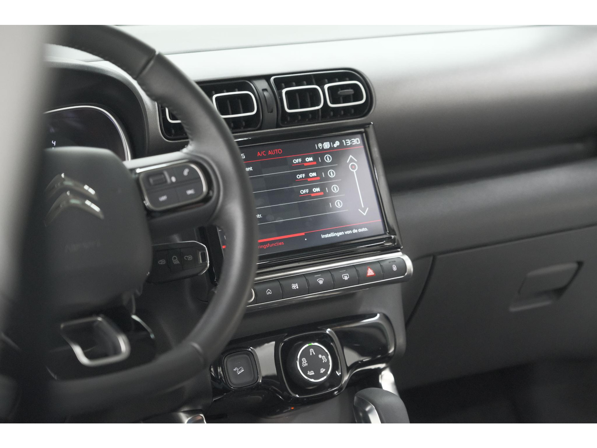 Citroen C3 Aircross PureTech 130 EAT6 Max | Allseason Banden | Parkeersensoren | Navigatie | Apple Carplay
