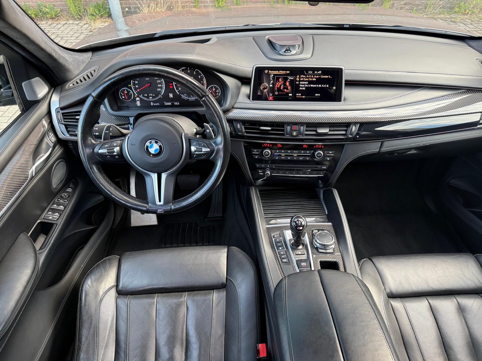 BMW X5 M | 2E EIGENAAR |3/6/12MND GARANTIE| PANO | LED | B&O | DAB | HEAD-UP | 360 CAMERA | TREKHAAK | BOMVOL |