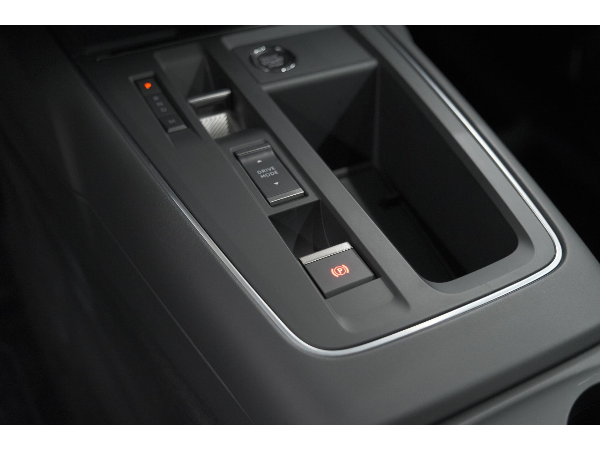 Citroen C5 Aircross 1.2 Hybrid 136 Max | Elektrische Kofferklep | Adaptieve Cruise Control | Camera | Dodehoekdetectie