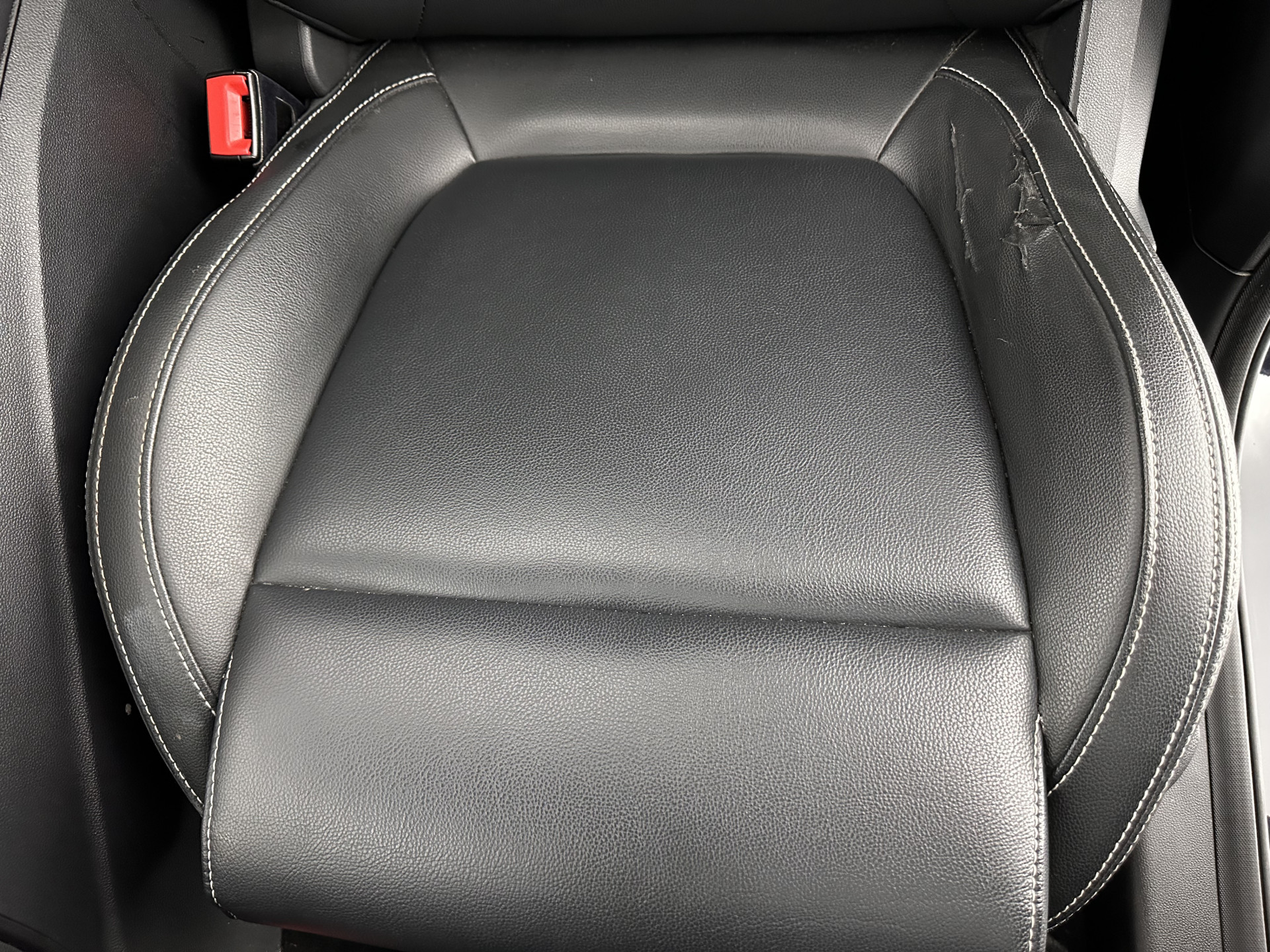 MG ZS EV Luxury 45 kWh {SOH-90%} (INCL-BTW) Aut. *PANO | LEATHER | CCS-FASTLOADER | KEYLESS | NAVI-FULLMAP | ADAPTIVE-CRUISE | CAMERA | HEATED-SPORTSEATS | CARPLAY | BLINDSPOT | DAB | LANE-ASSIST | 17''ALU*