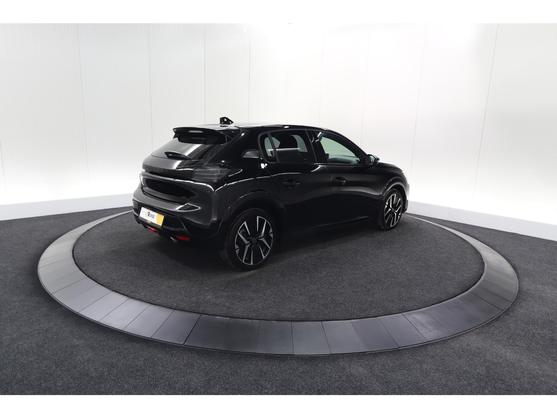 Peugeot 208 PureTech 100 GT | Camera | Navigatie | Apple Carplay | Parkeersensoren
