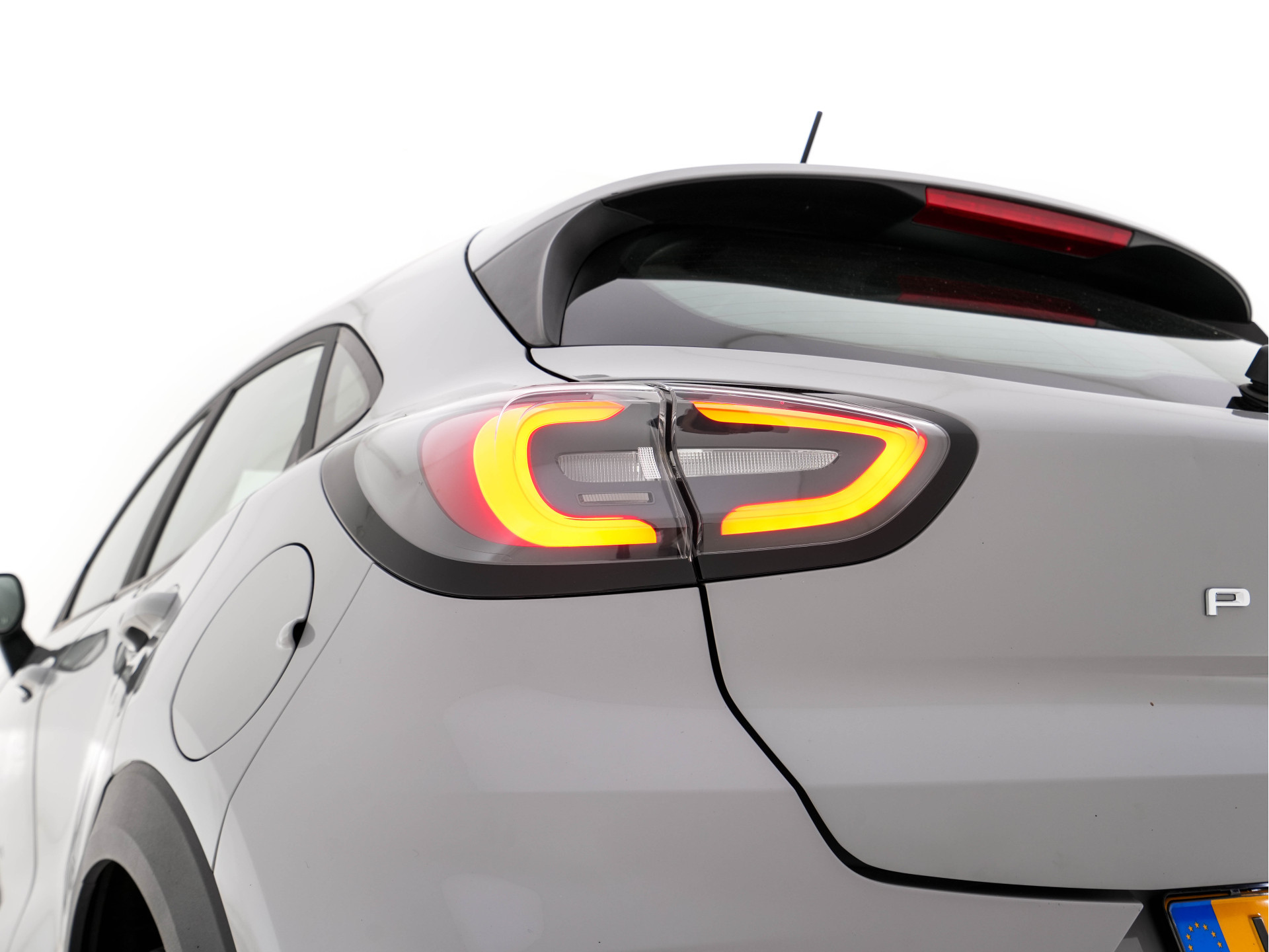 Ford Puma 1.0 EcoBoost Hybrid Titanium *NAVI-FULLMAP | FULL-LED | SPORT-SEATS | DAB+ | ECC | CARPLAY | PDC | CRUISE | TOWBAR | LANE-ASSIST | 17''ALU *