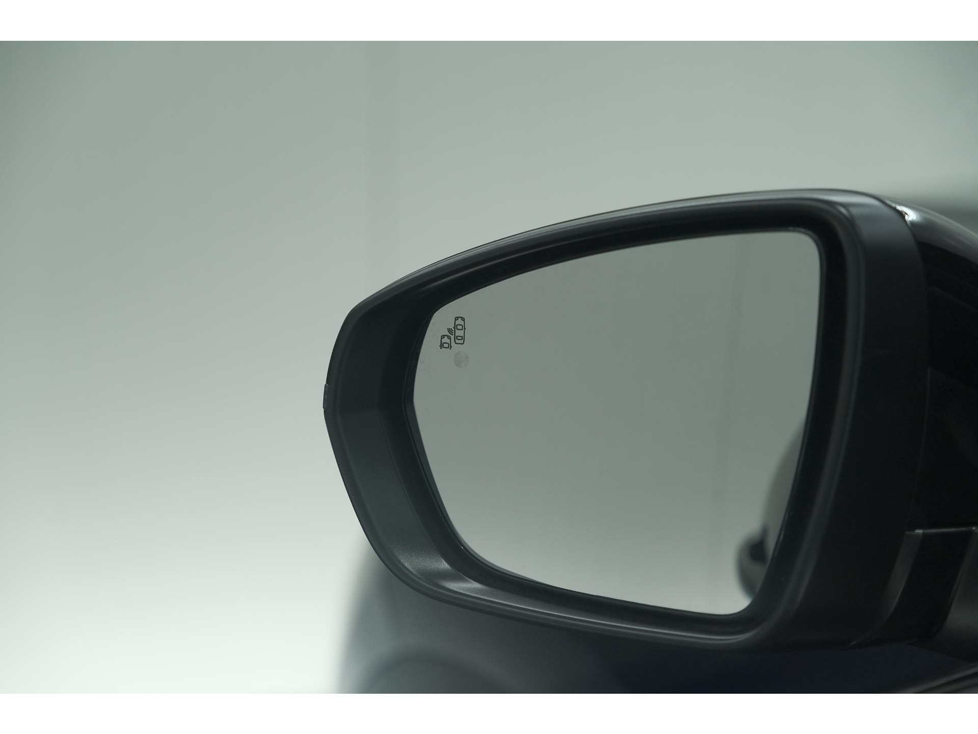 Citroen C5 Aircross 1.2 Hybrid 136 Max | Elektrische Kofferklep | Adaptieve Cruise Control | Camera | Dodehoekdetectie