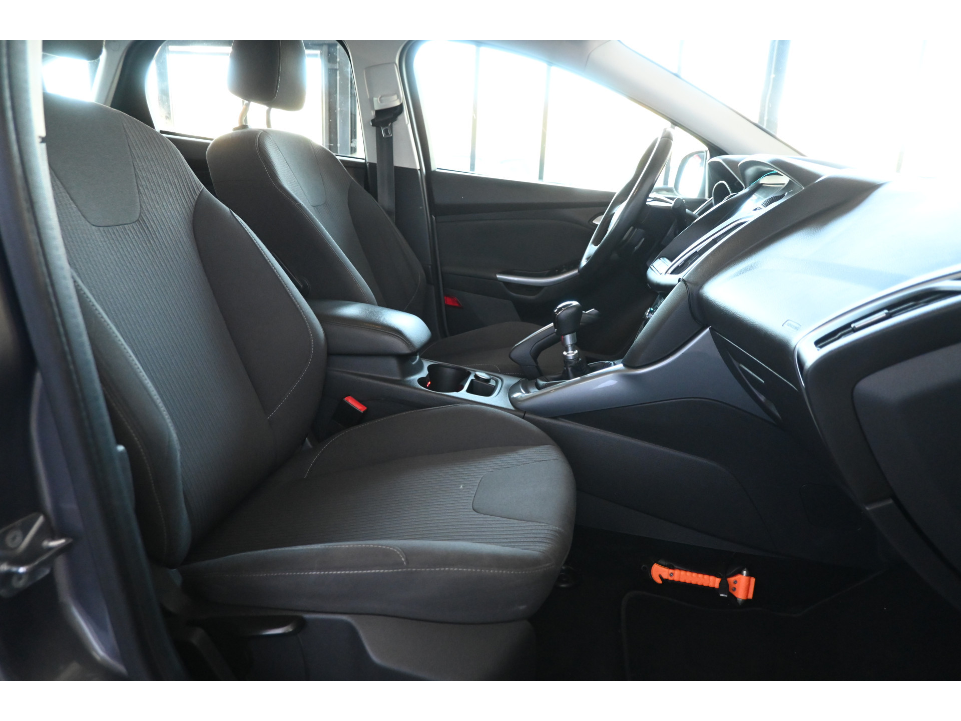 Ford Focus 1.6 EcoBoost Titanium Clima Trekhaak Pdc Cruise control 100% Onderhouden! Inruil Mogelijk!