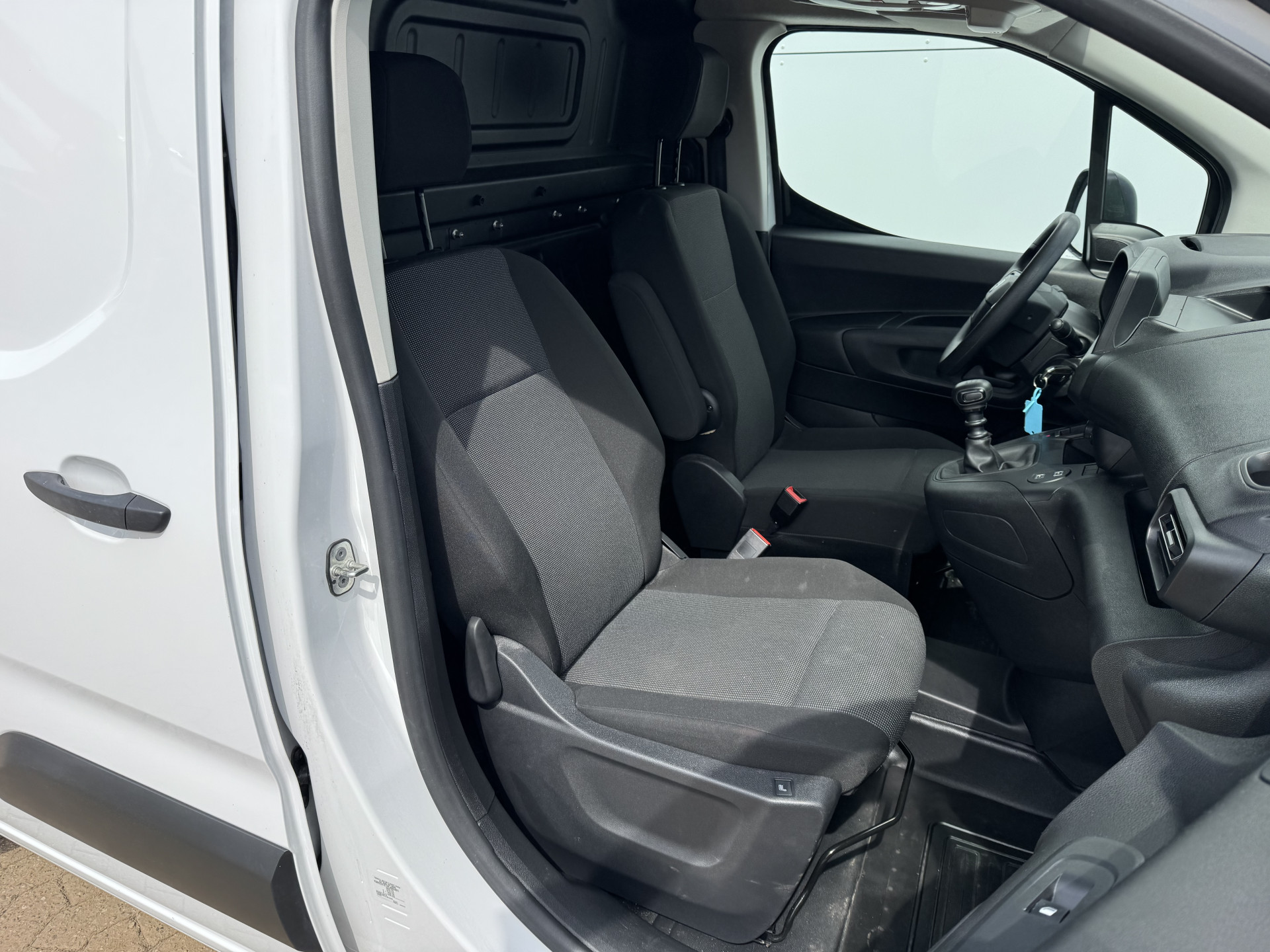 Toyota Proace City 1.5 D 100PK Nieuw Model! L1 Climate Control Cruise Control Lane Assist Stoelverwarming Parkeersensoren