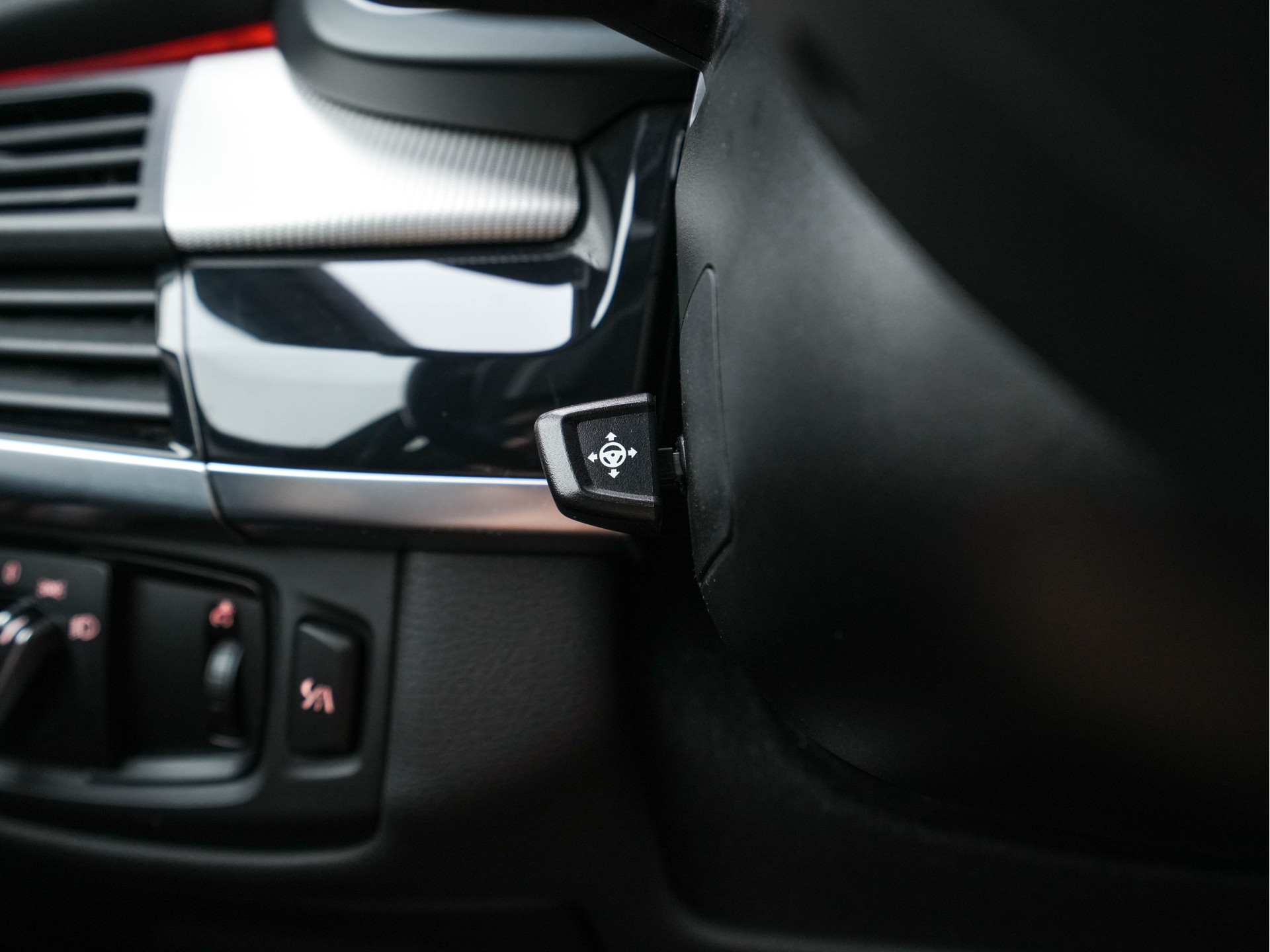 BMW X6 M Sport-Pack Innovation-Pack [ CHIP-TUNING 680-PK/850-Nm ] Aut. *LUXURY-LEATHER | NIGHT-VISION | TOPVIEW | MEMORY-PACK | HARMAN/KARDON-AUDIO | HEAD-UP | SOFT-CLOSE |  BLIND-SPOT | DAB+ | FULL-LED | NAVI-FULLMAP | HEATED-SPORTSEATS | SHIFTPADDLES |