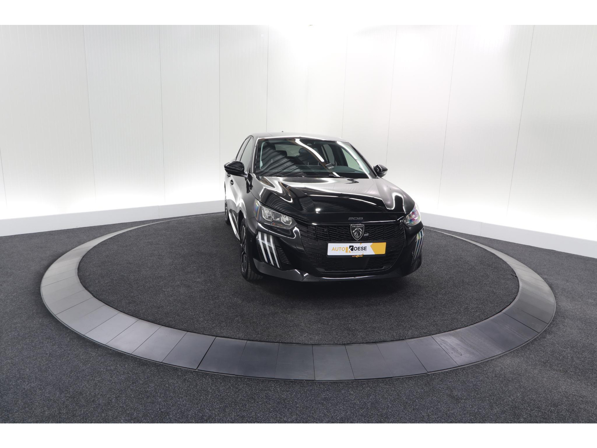 Peugeot 208 PureTech 100 Allure | 360 Camera | Dodehoekdetectie | Navigatie