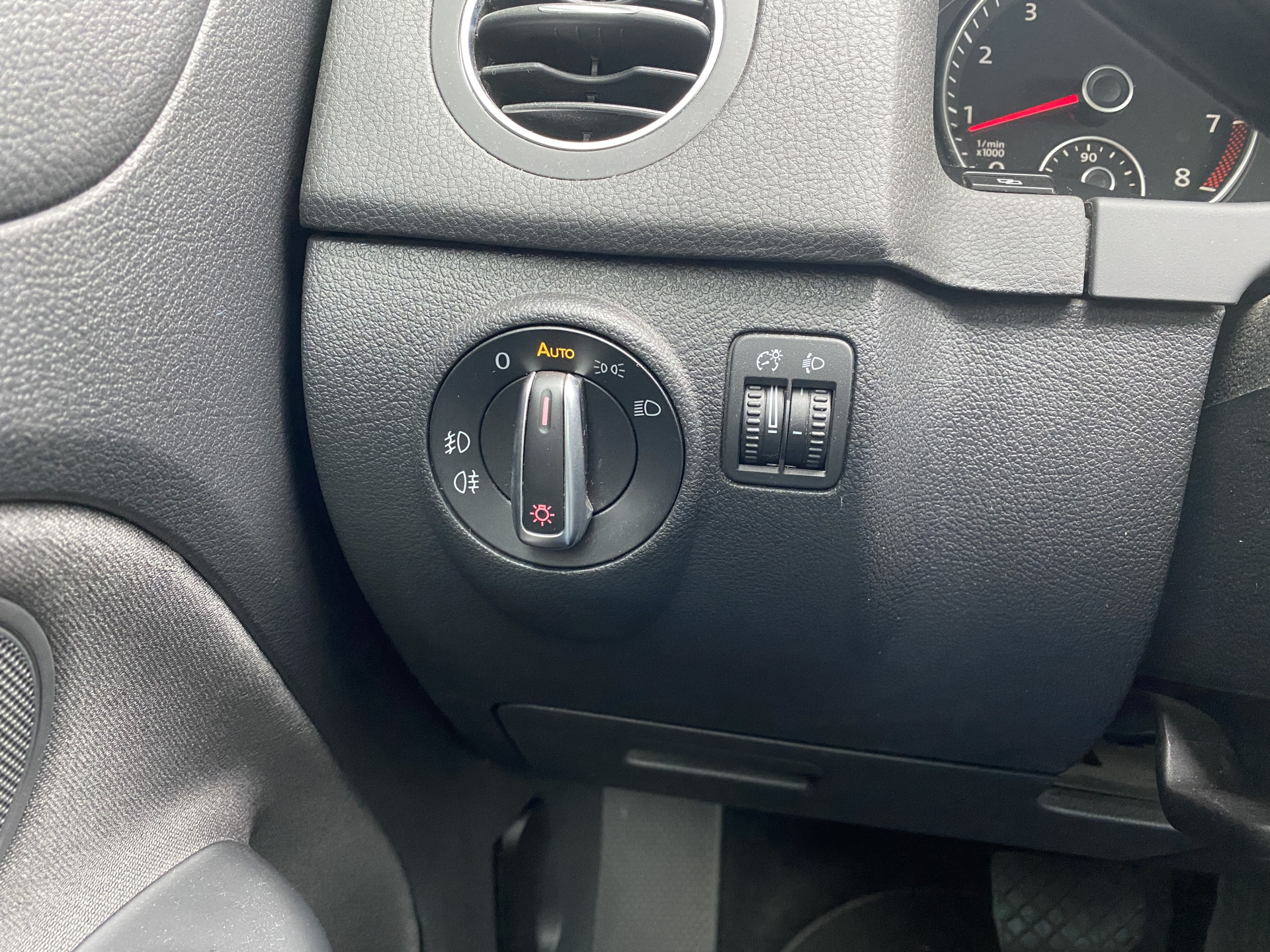 Volkswagen Golf Plus 1.4 TSI 122 pk Team AUT. | navigatie | cruise control | stoelverwarming | trekhaak | all season banden