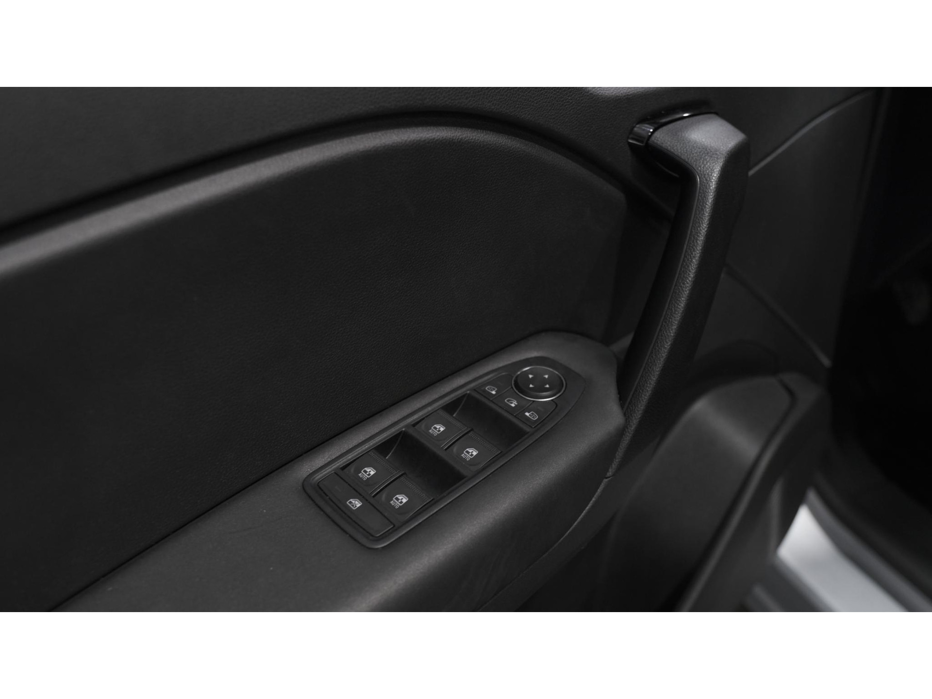 Renault Captur TCe 90 Evolution | Parkeersensoren | Apple Carplay | Climate Control | Stoelverwarming