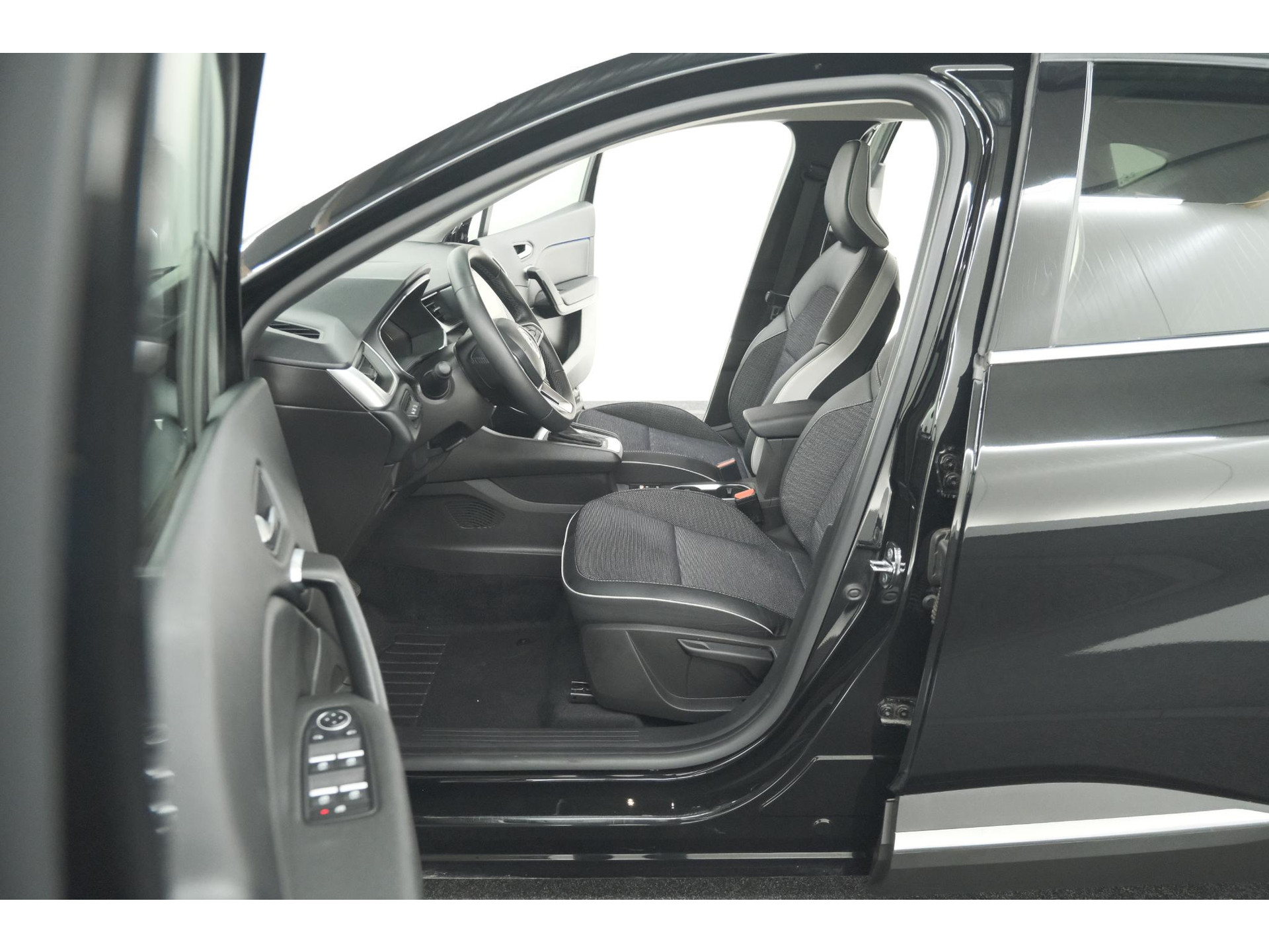 Renault Captur 1.6 E-Tech Hybrid 145 Techno | Pack Parking | Camera | Navigatie | Apple CarPlay