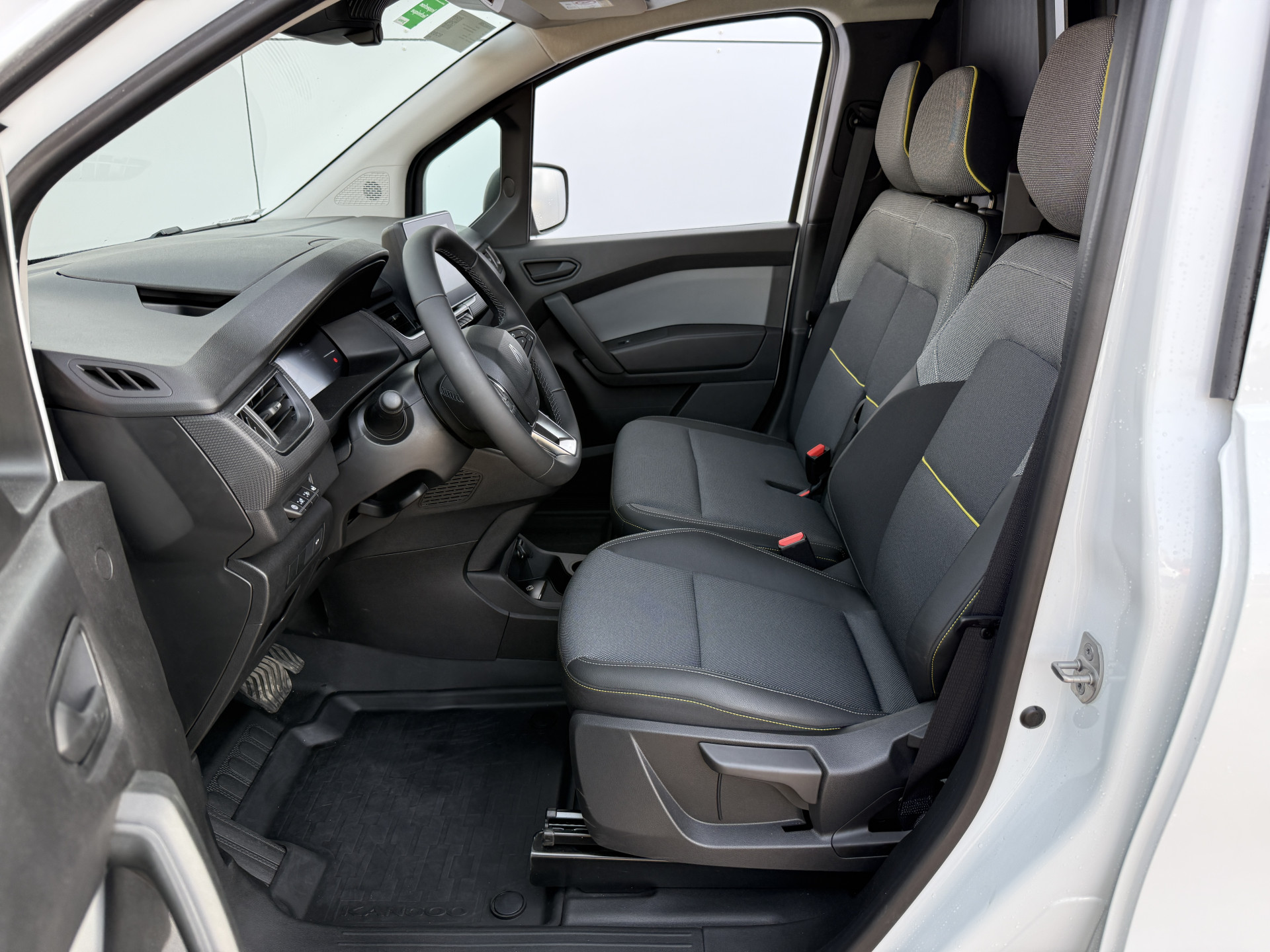 Renault Kangoo e-Tech 45kWh 122PK Nieuw! Elektrisch 300km WLTP Dubbele Schuifdeur LED Airco Carplay Cruise Control Camera Parkeersensoren v+a