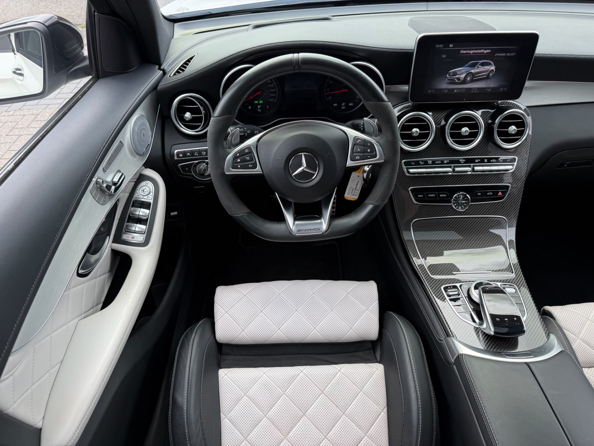 Mercedes-Benz GLC-klasse AMG 43 4MATIC | 3/6/12MND GARANTIE | KUIPSTOELEN | BURMESTER | MEMORY | PANO | ACC | STANDKACHEL | 360 CAMERA | BOMVOL | TREKHAAK |
