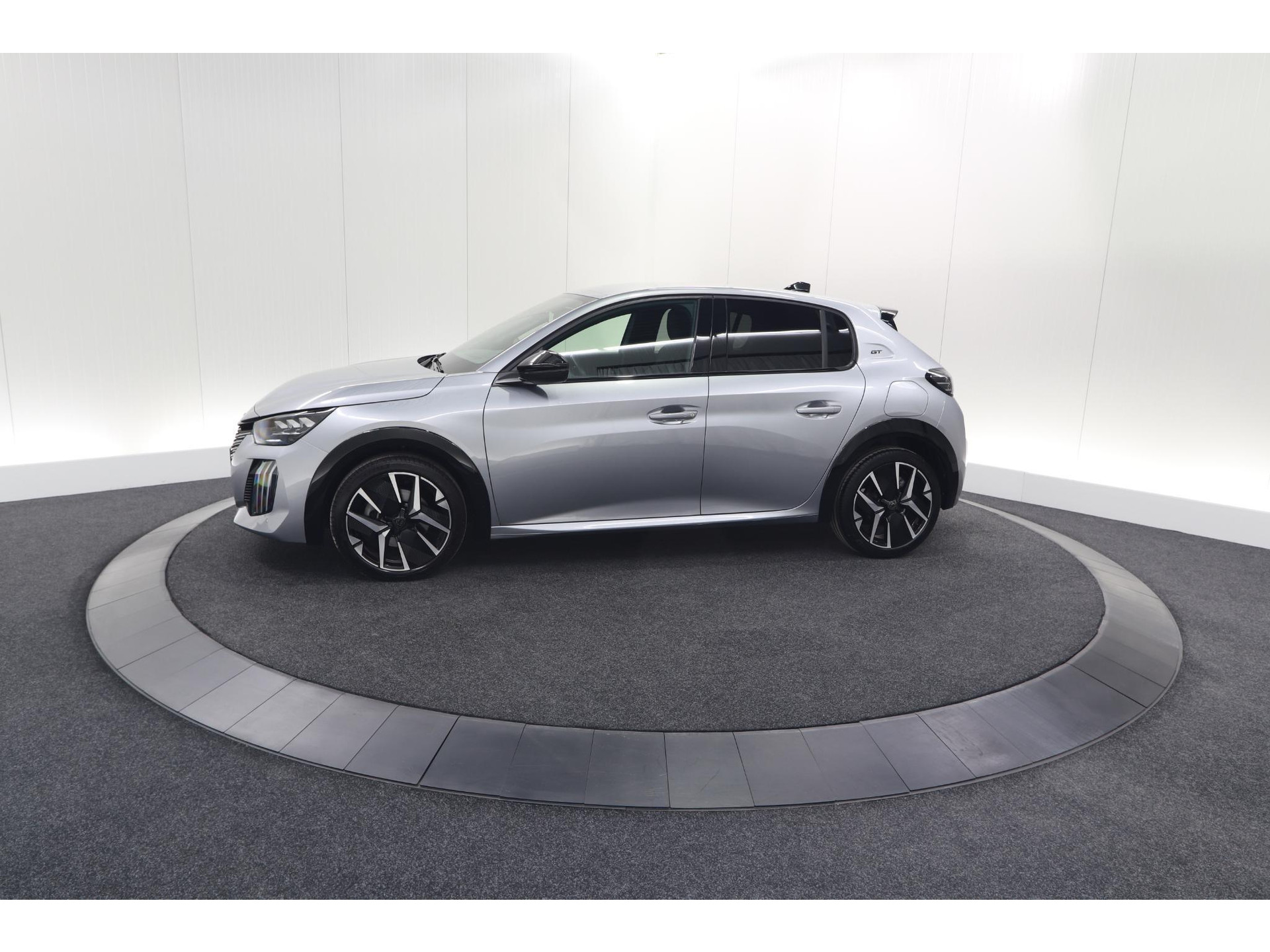 Peugeot 208 PureTech 100 GT | Camera | Navigatie | Apple Carplay | Parkeersensoren