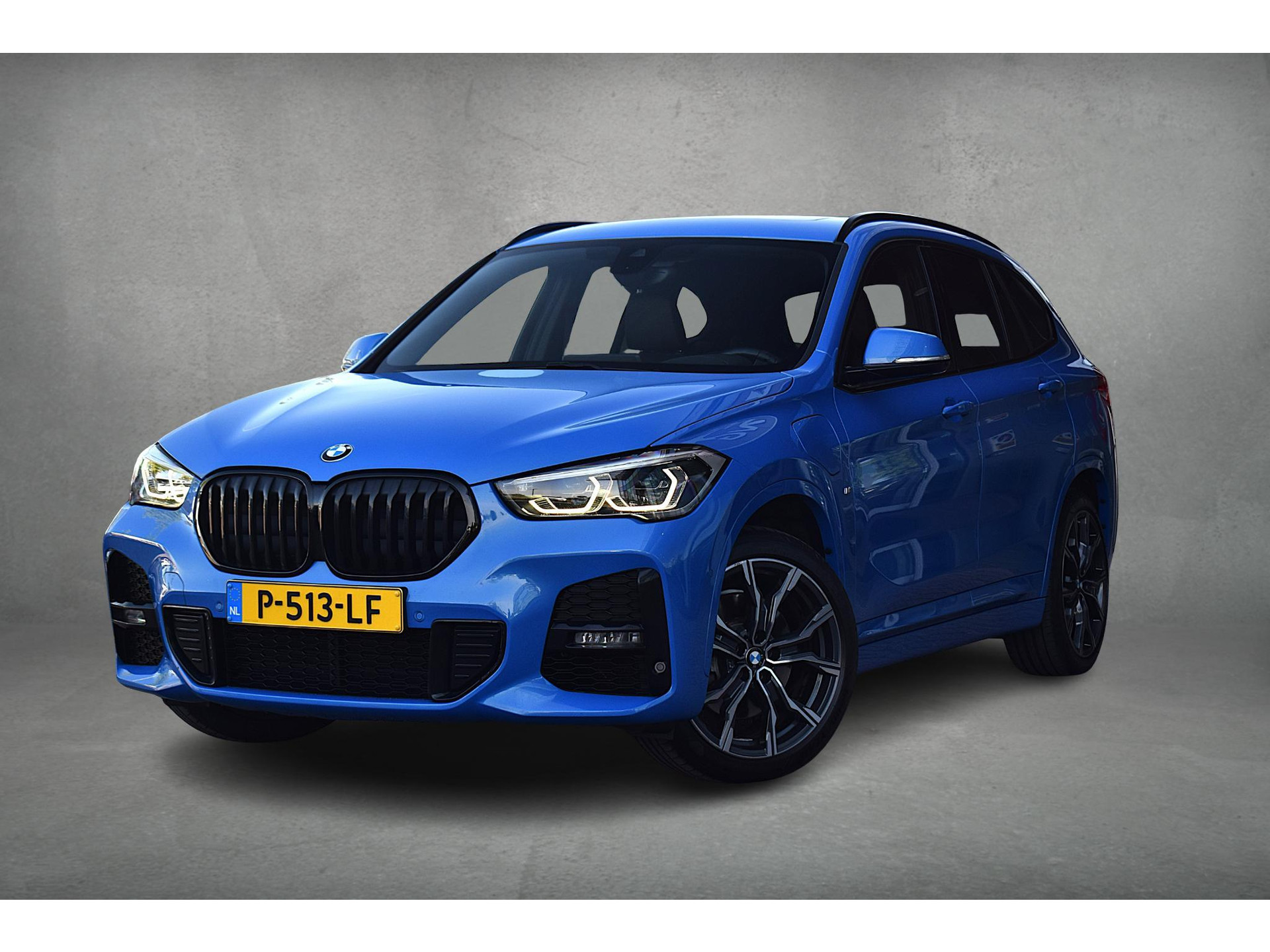 BMW X1 xDrive25e eDrive Edition | M-Sport | Trekhaak | Pano | CarPlay
