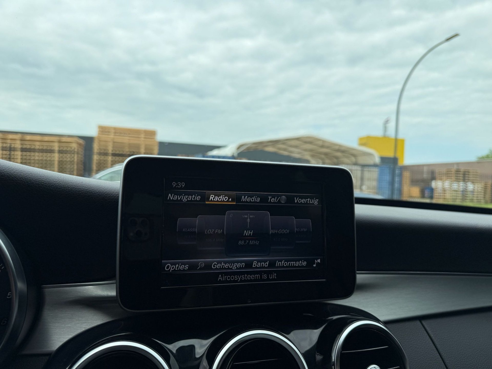 Mercedes-Benz C-klasse 180 CDI Business Solution |1E EIGENAAR | 3/6/12MND GARANTIE | LED | CRUISE | BLUETOOTH | NAVI | TREKHAAK |