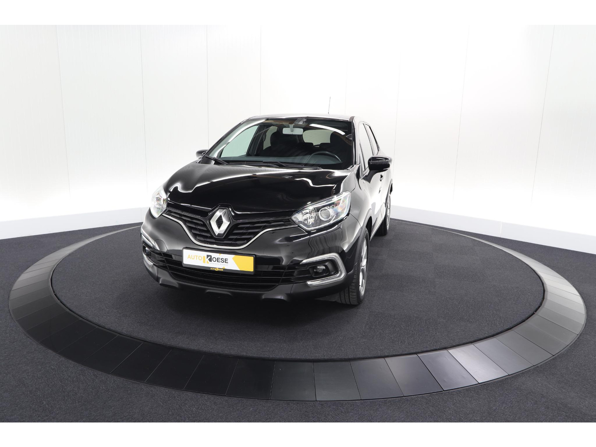 Renault Captur TCe 90 Limited | Trekhaak | Navigatie | Parkeersensoren