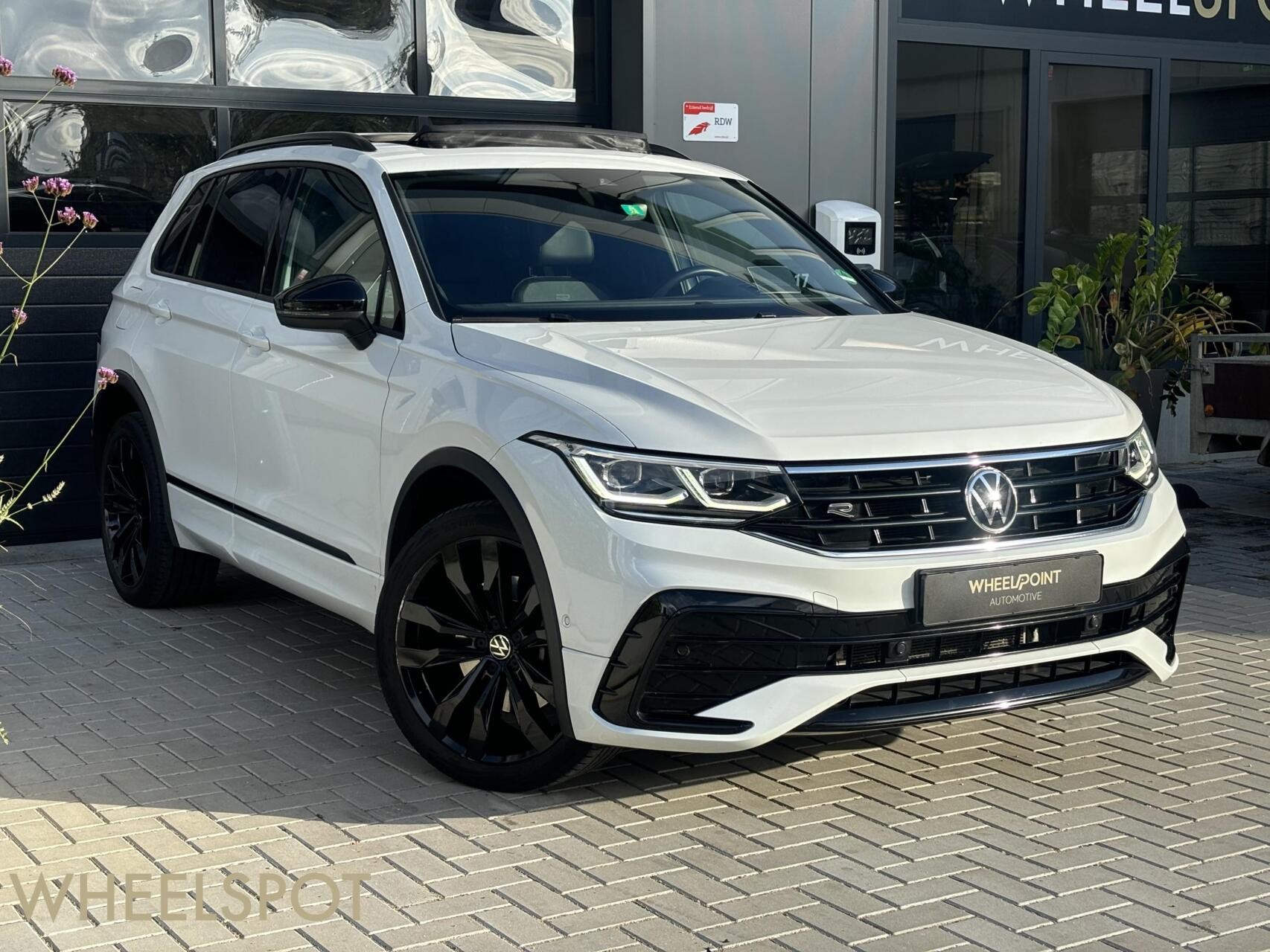 Volkswagen Tiguan 1.4 TSI eHybrid R-Line|Pano|HUD|Keyless
