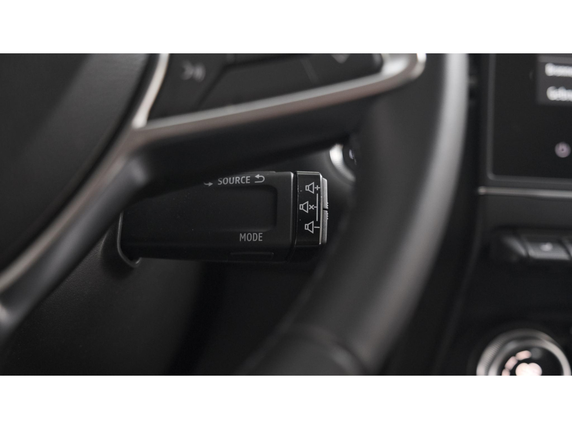 Renault Captur TCe 90 Evolution | Parkeersensoren | Apple Carplay | Climate Control | Stoelverwarming