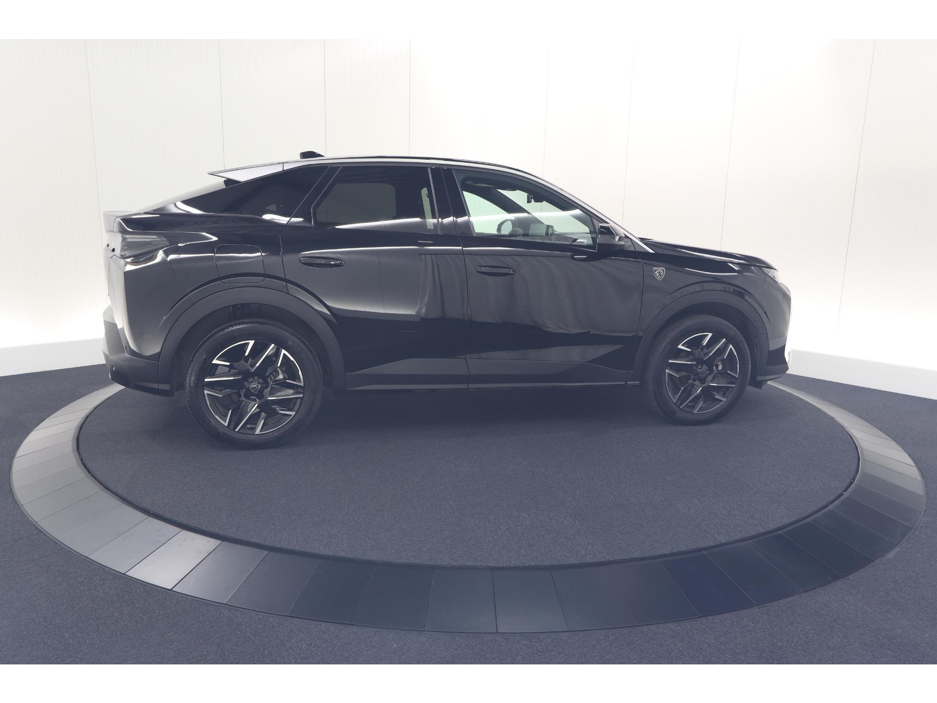 Peugeot 3008 1.2 Hybrid 145 GT | Adaptieve Cruise Control | Camera | Elektrische Kofferklep | Apple Carplay