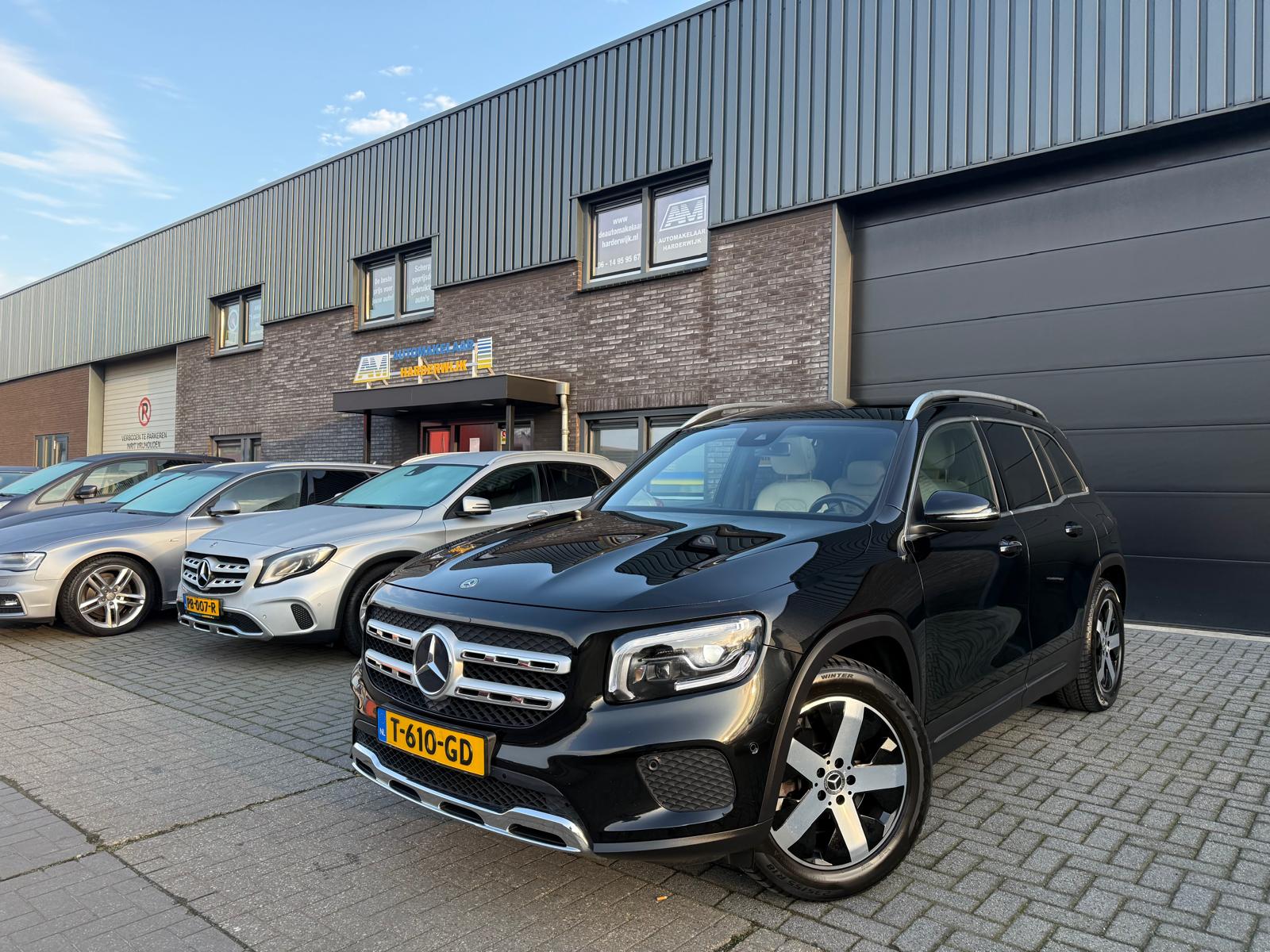 Mercedes-Benz GLB 250 4MATIC Advantage | 1E EIGENAAR | 3/6/12MND GARANTIE | 225 PK | AUTOMAAT | LED | MEMORY | CARPLAY | PANODAK | CRUISE |