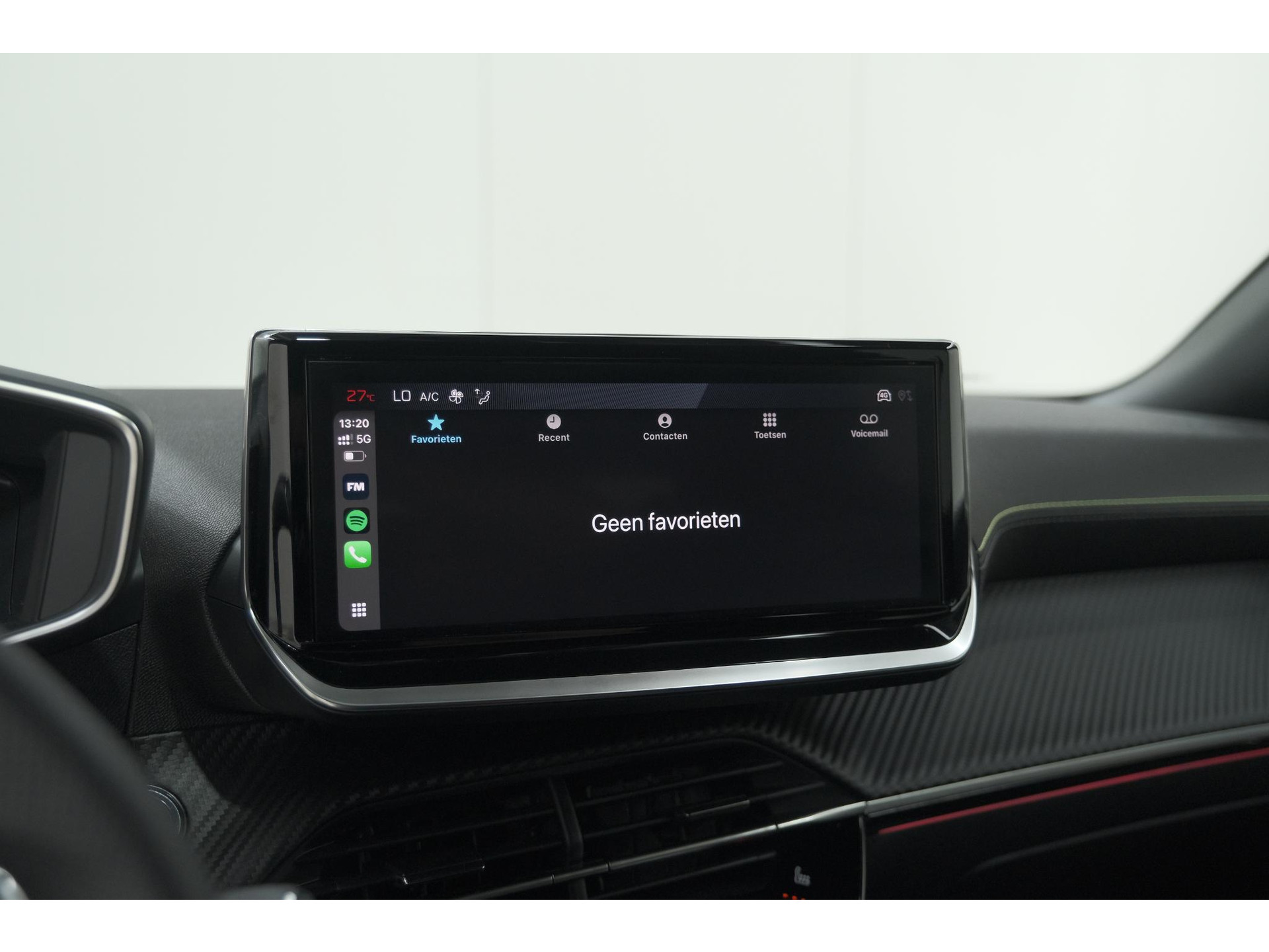 Peugeot 2008 PureTech 130 EAT8 GT | 360 Camera | Adaptieve Cruise Control | Stoelmaasage | Apple Carplay