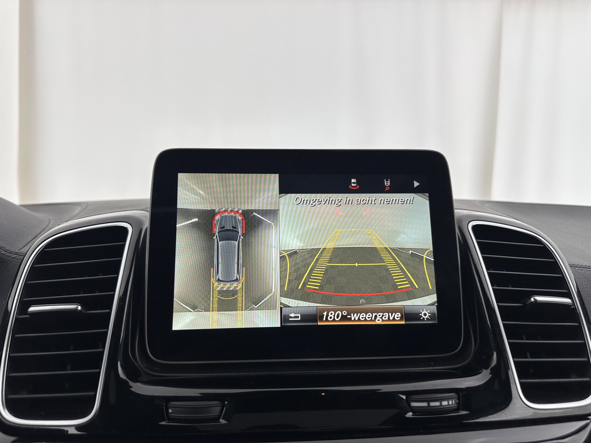 Mercedes-Benz GLS 350 d 4MATIC AMG-Line [ 7-Pers ] *PANO | LEATHER | FULL-LED | DISTRONIC | NAVI-FULLMAP | HEAT/COLD-COMFORTSEATS | BLINDSPOT | MEMORY-PACK | HARMAN/KARDON | TOPVIEW | KEYLESS | SHIFTPADDLES | PRIVACY-GLASS | TOWBAR | 21''ALU*