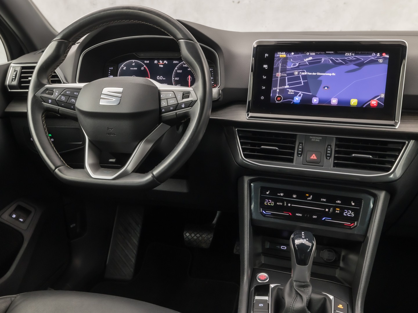 SEAT Tarraco 1.4 TSI e-Hybrid PHEV Xcellence Sport 245Pk Automaat (APPLE CARPLAY, GROOT NAVI, MEMORY SEAT, LEDER, CAMERA, SPORTSTOELEN, STOELVERWARMING, ELEK ACHTERKLEP, GETINT GLAS, NIEUWSTAAT)