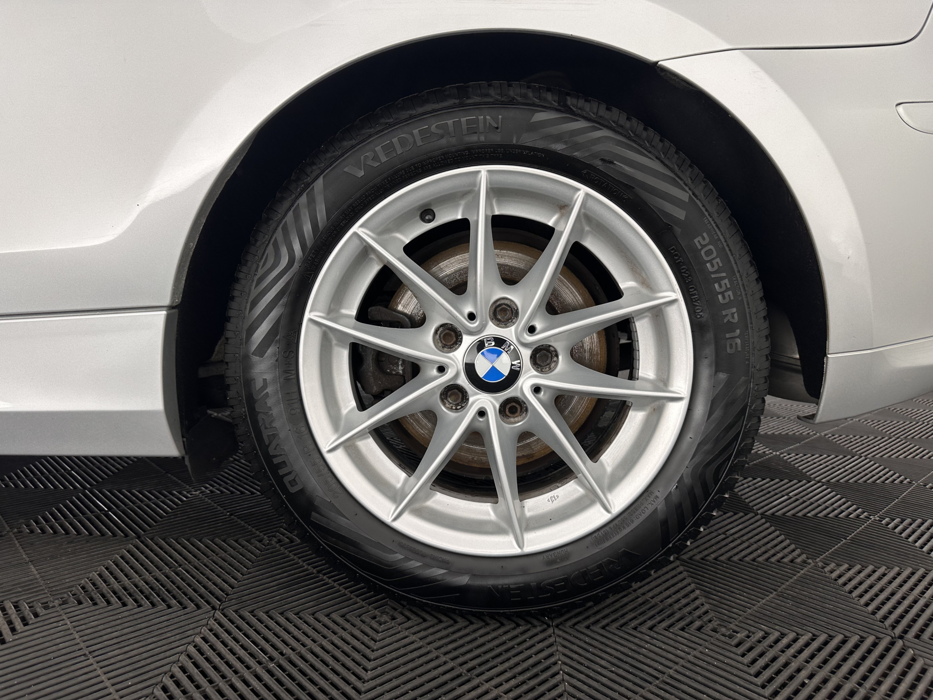 BMW 1-serie 118i Business Line *AIRCO | COMFORT-SEATS | 16''ALU | TOWBAR*