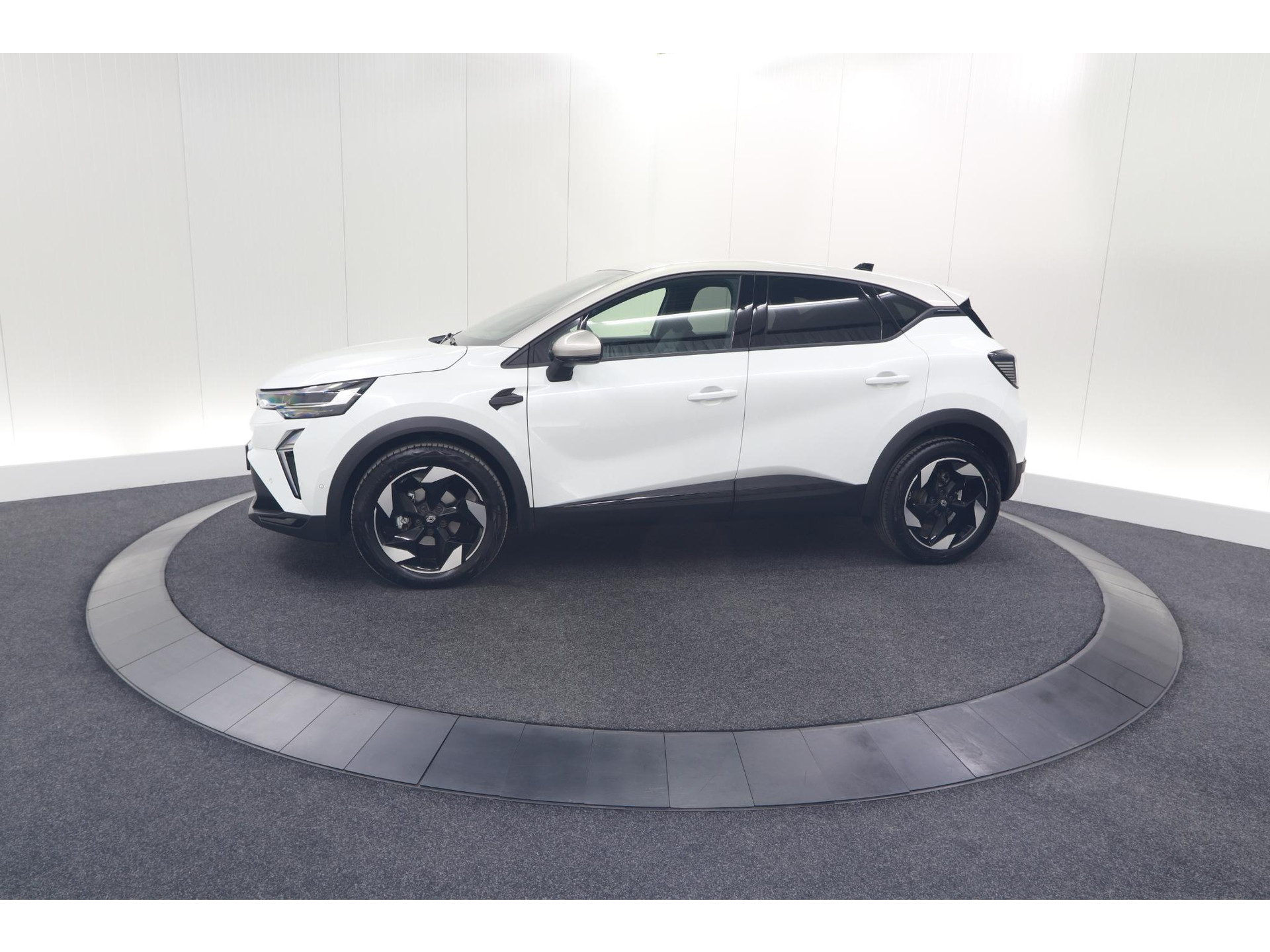 Renault Captur Mild Hybrid 160 EDC Techno | Camera | Navigatie | Apple Carplay | Pack Full Screen