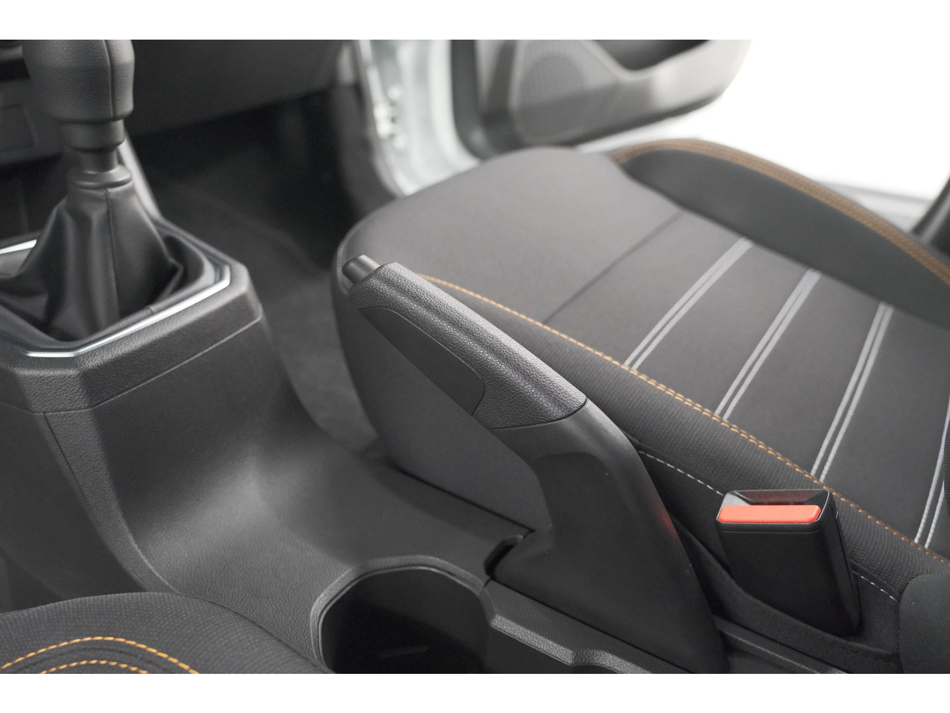 Dacia Sandero Stepway 1.0 TCe 90 Comfort | Apple Carplay | Parkeersensoren | Cruise Control