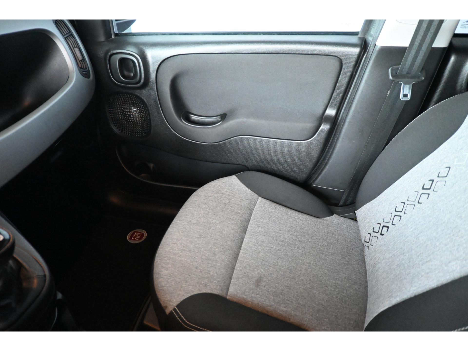 Fiat Panda 0.9 TwinAir Lounge NAP Airco Elektrisch pakket Goed Onderhouden! Inruil Mogelijk!