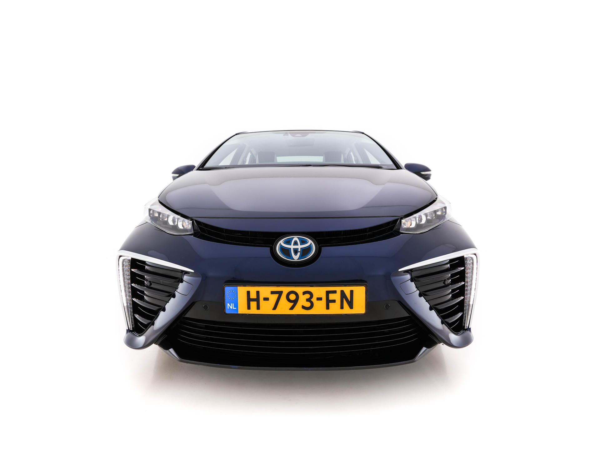 Toyota Mirai FCV Executive [ HYDROGEN ] [INCL-BTW] Aut. *LEATHER | FULL-LED | JBL-SOUNDSYSTEM | CAMERA | KEYLESS | MEMORY-PACK | ADAPTIVE-CRUISE | BLIND-SPOT |  DAB | NAVI-FULLMAP | DIGI-COCKPIT | COMFORT-SEATS | LANE-ASSIST
