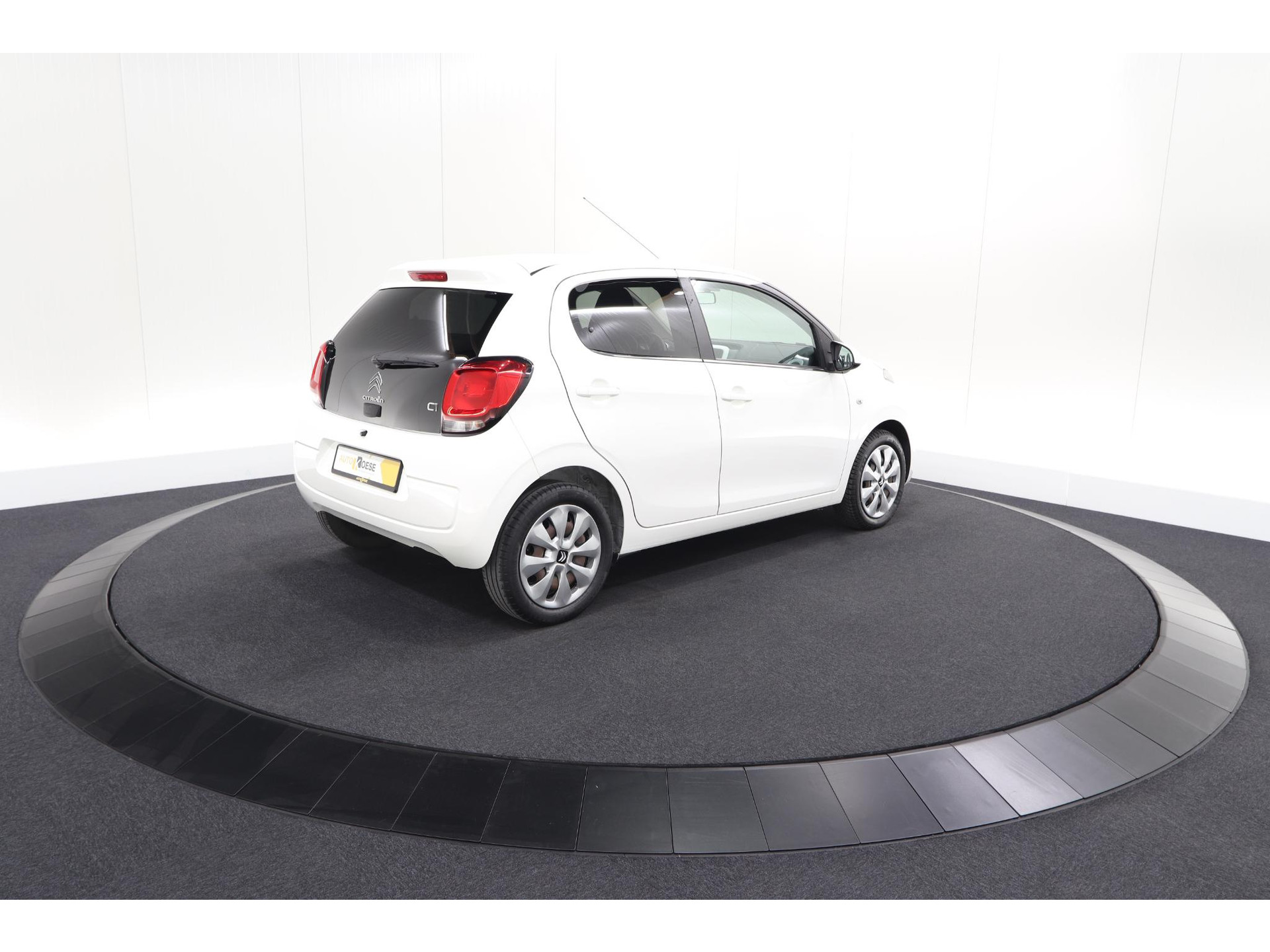 Citroen C1 1.0 VTi Feel | Bluetooth | Airco | Privacy Glas | 5 Deurs
