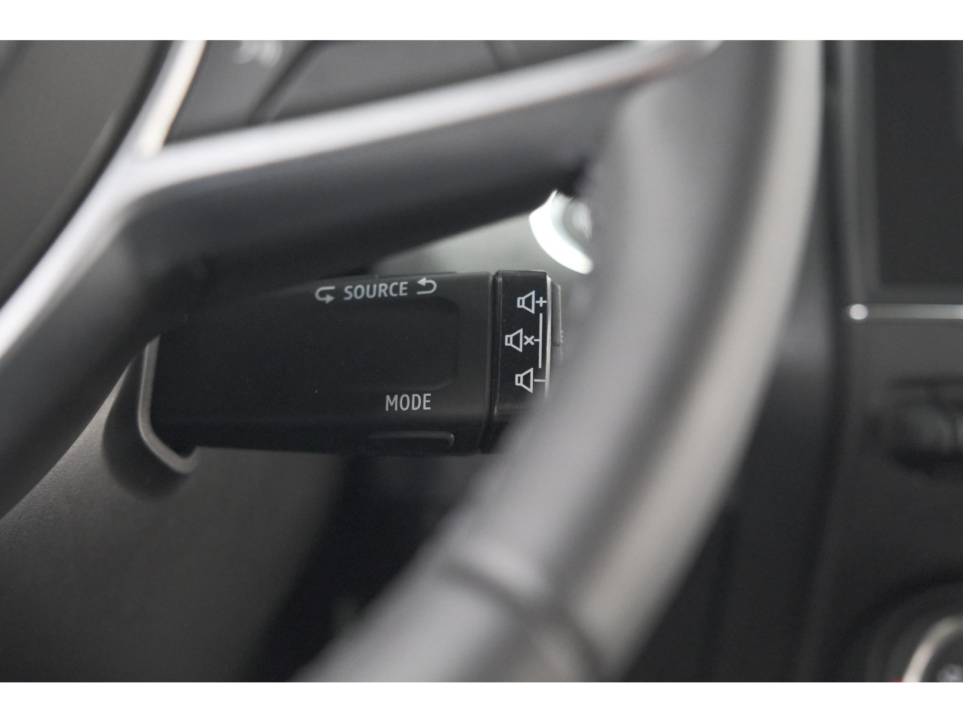 Renault Clio TCe 90 GPF Evolution | Camera | Navigatie | Apple Carplay | Parkeersensoren | Stoelverwarming