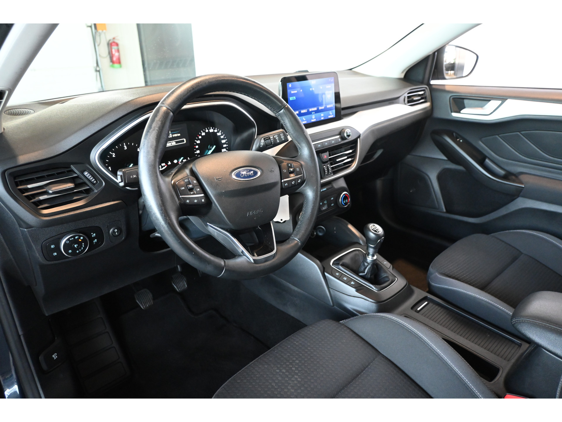 Ford Focus Wagon 1.5 EcoBlue Trend Edition Business Nap! Clima Cruise control Navigatie PDC 1e Eigenaar! Inruil Mogelijk!