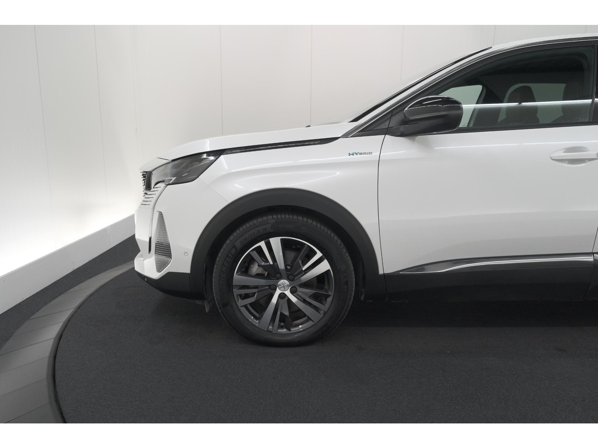 Peugeot 3008 1.6 Plug-in HYbrid 225 Allure | Camera | Dodehoekdetectie | Navigatie | Apple Carplay