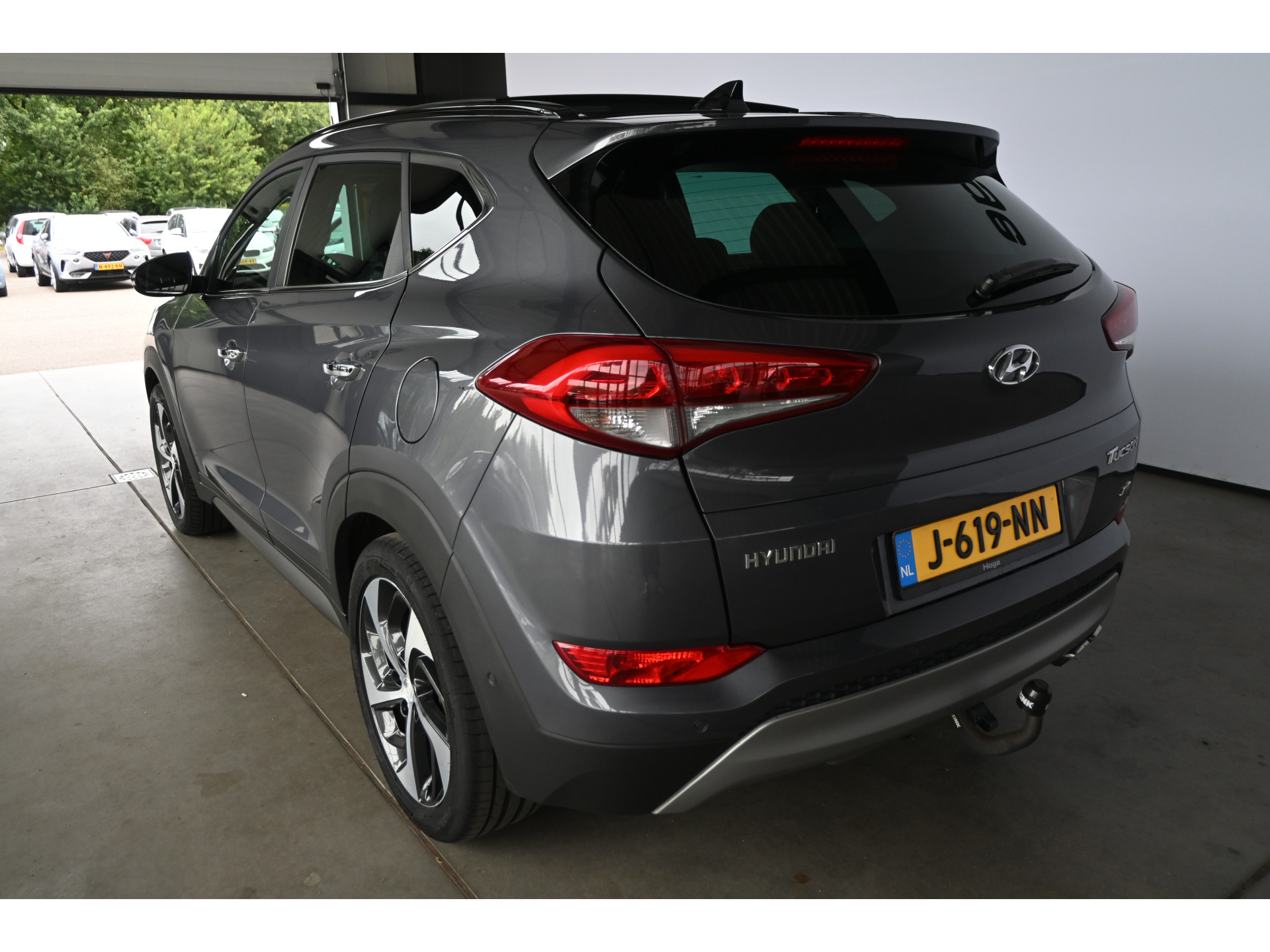 Hyundai Tucson 1.6 T-GDi Comfort 4WD Automaat Cruise Clima Trekhaak Panoramadak Stoelverwarming Goed Onderhouden! Inruil Mogelijk!