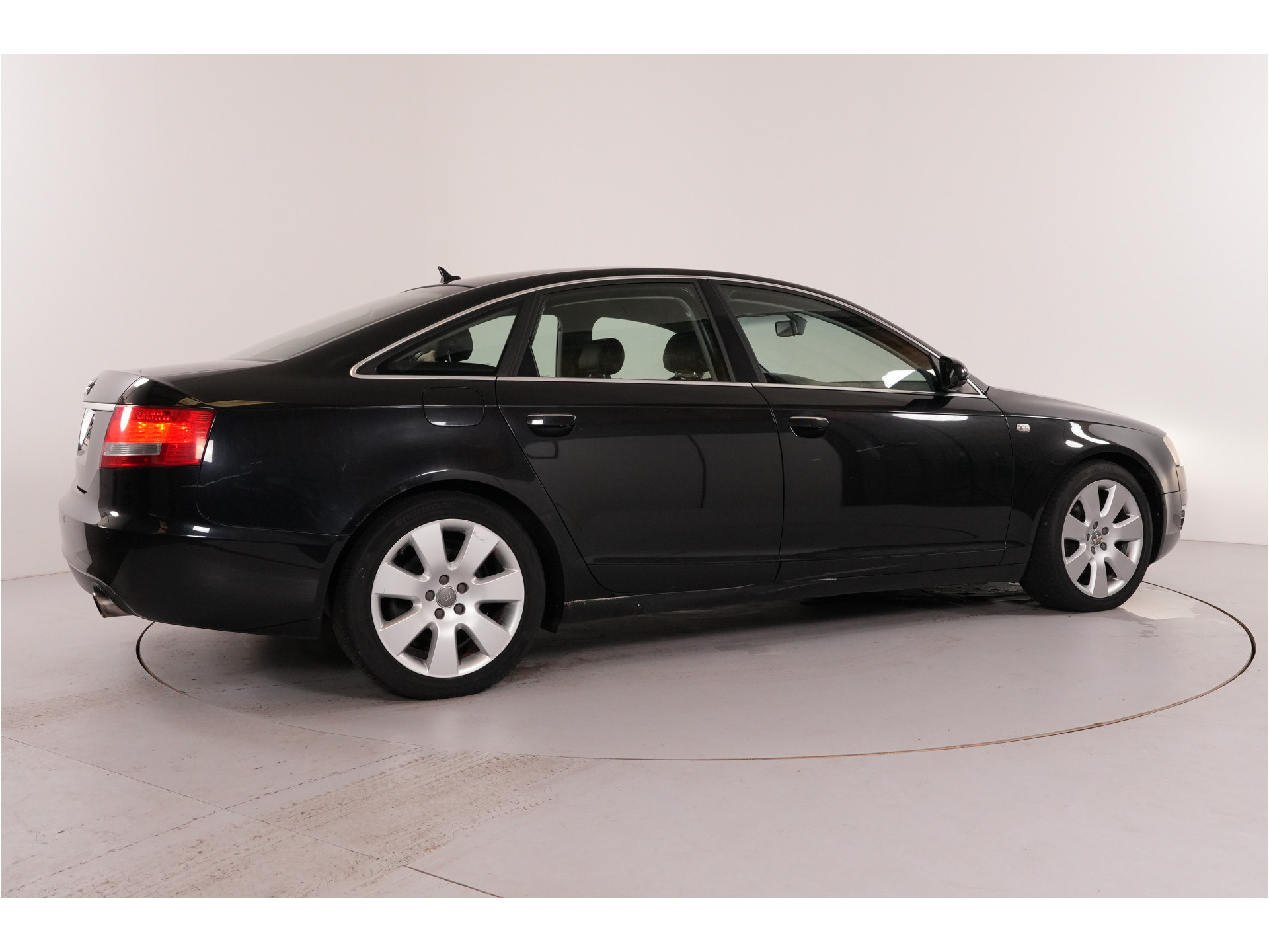 Audi A6 Limousine 3.2 FSI quattro Pro Line Business | Leder |